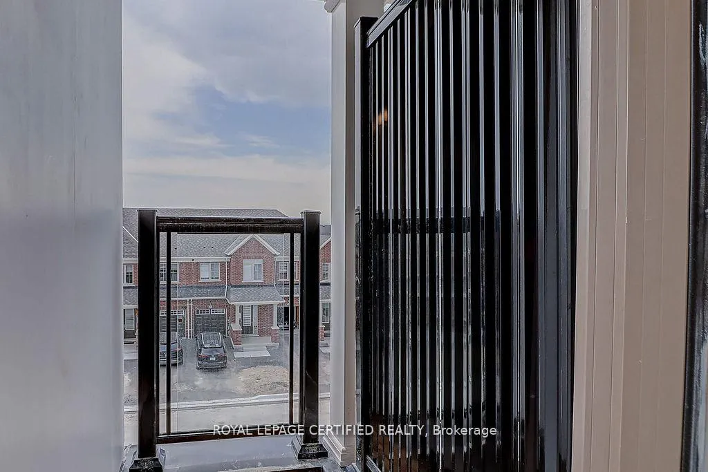 Photo 34 of 2013 Cameron Lott Crescent, Oshawa, Kedron — HOMEH