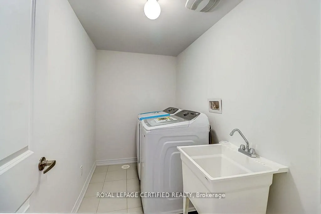 Photo 39 of 2013 Cameron Lott Crescent, Oshawa, Kedron — HOMEH