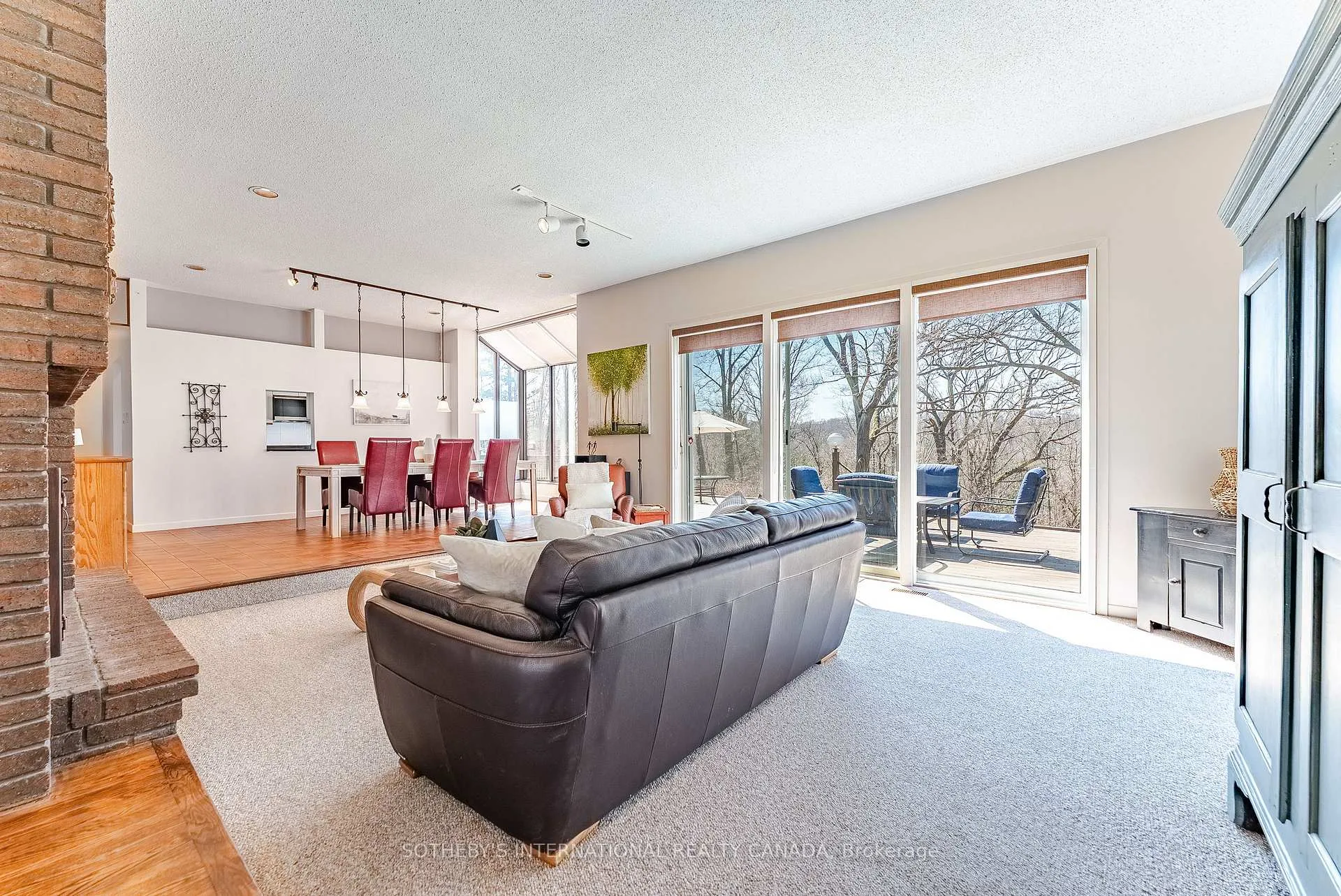 Photo 14 of 20 Ridgeview Court, Hamilton, Ancaster — HOMEH