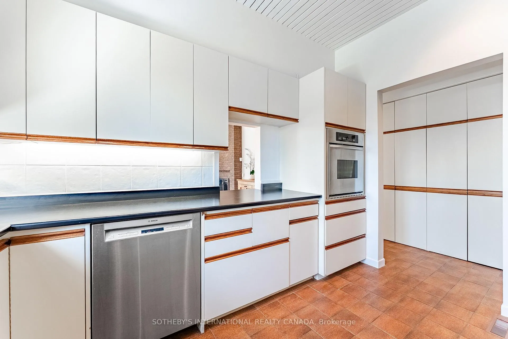 Photo 17 of 20 Ridgeview Court, Hamilton, Ancaster — HOMEH