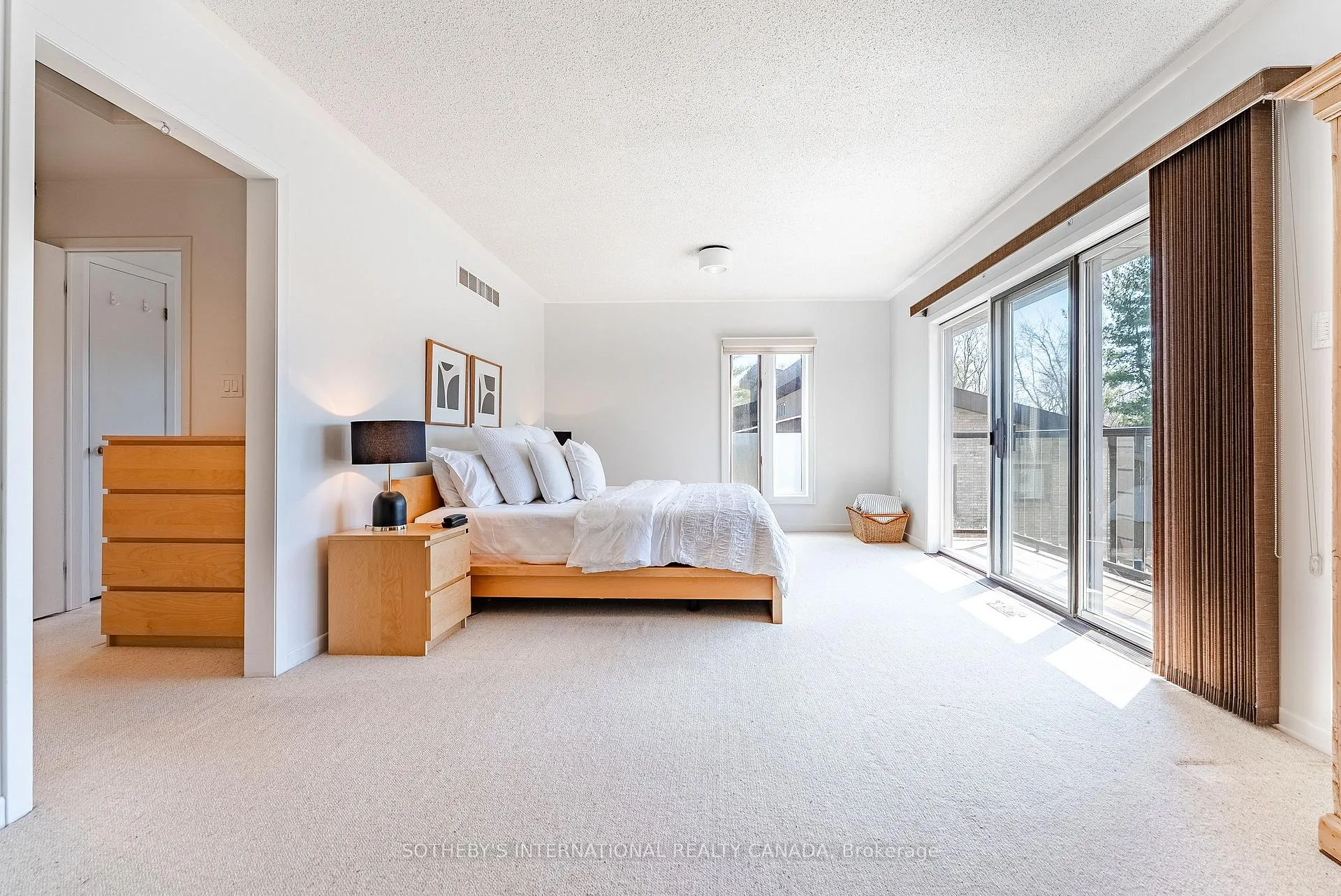 Photo 22 of 20 Ridgeview Court, Hamilton, Ancaster — HOMEH