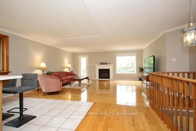 Photo 2 of 60 Greenway Boulevard, Scugog, Port Perry — HOMEH