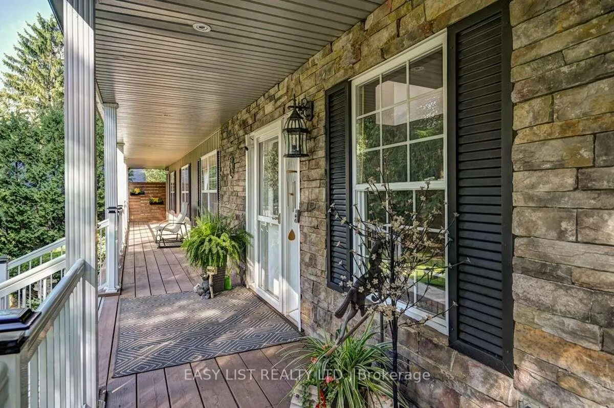 Photo 4 of 527 River Road, Cambridge, Hespeler Village — HOMEH