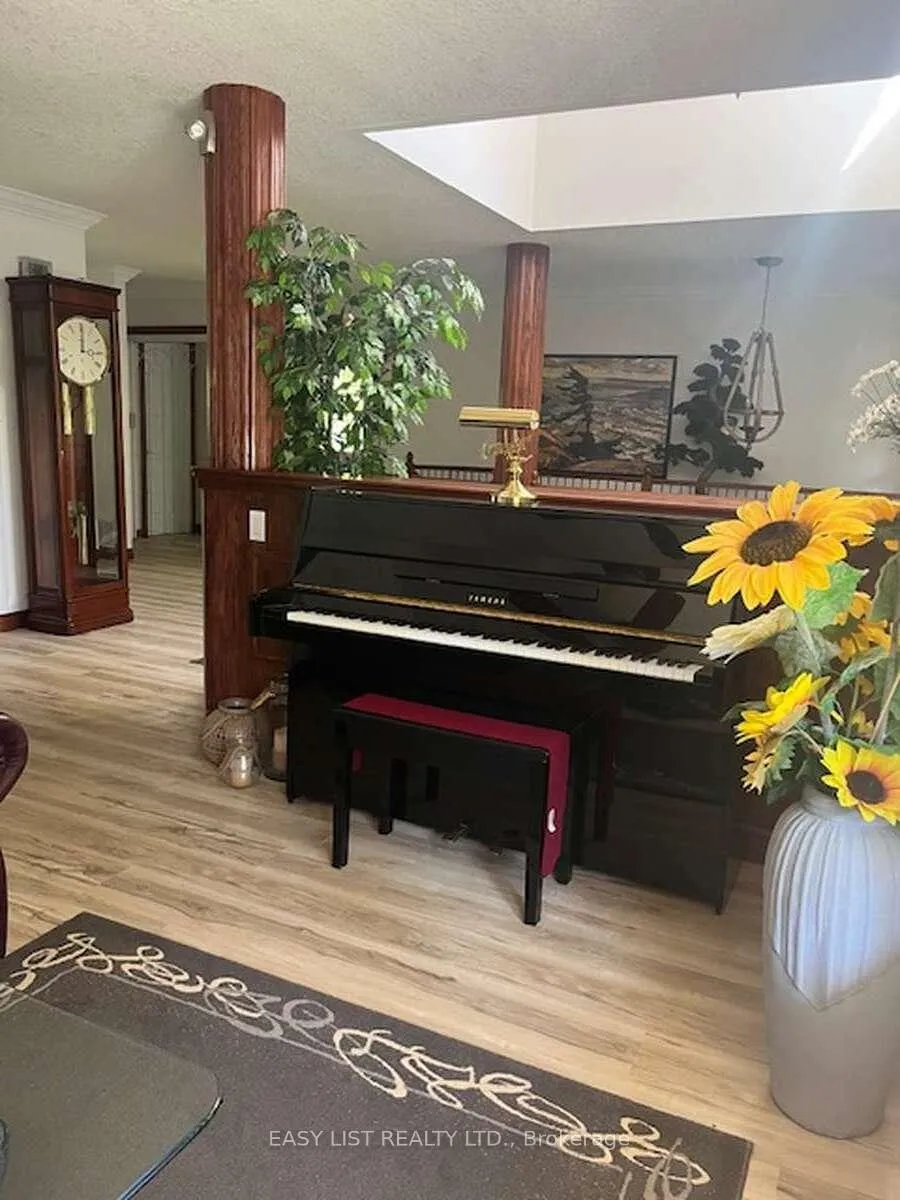 Photo 25 of 527 River Road, Cambridge, Hespeler Village — HOMEH