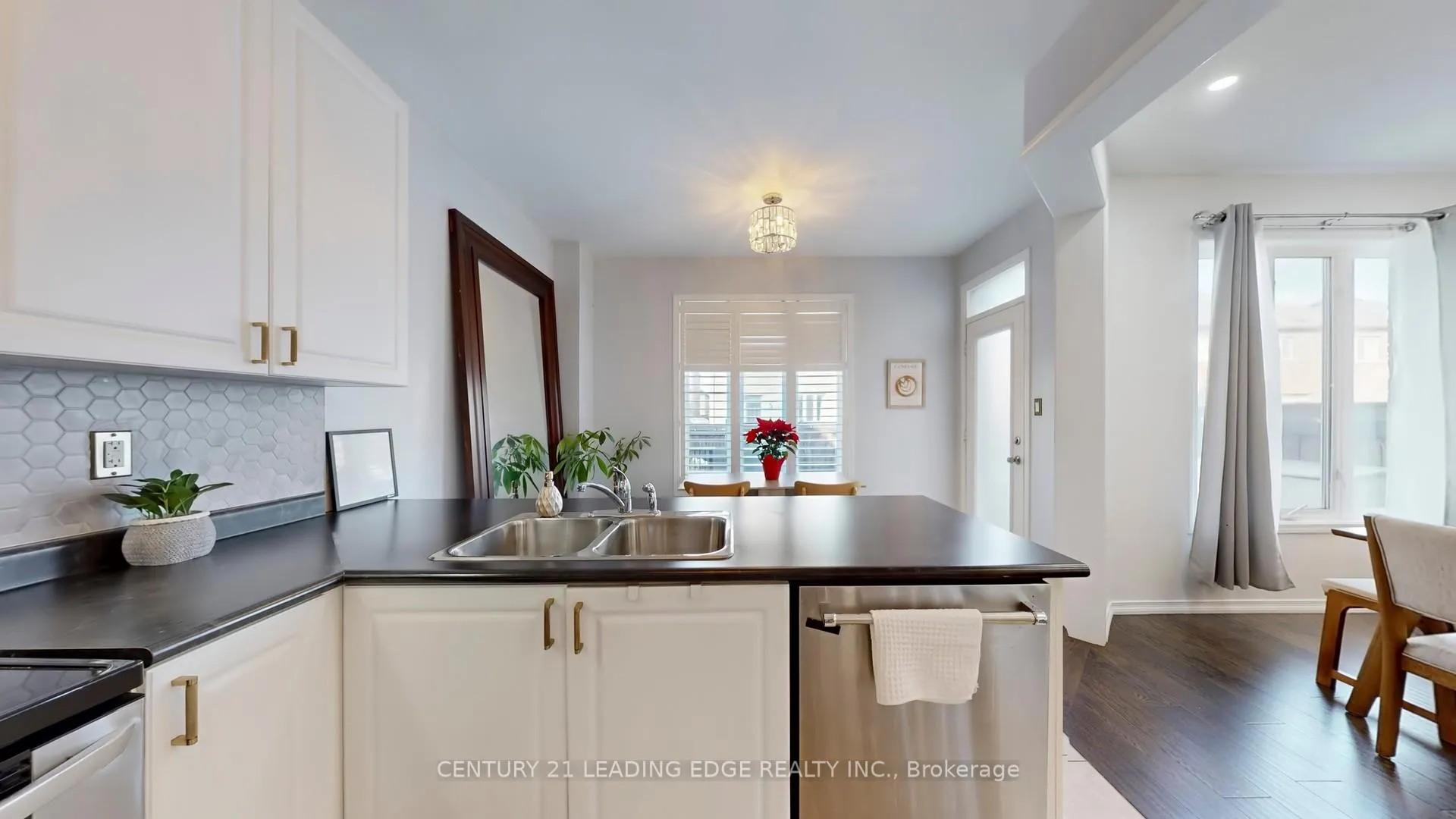 Photo 14 of 1574 Edgecroft Drive, Pickering, Duffin Heights — HOMEH