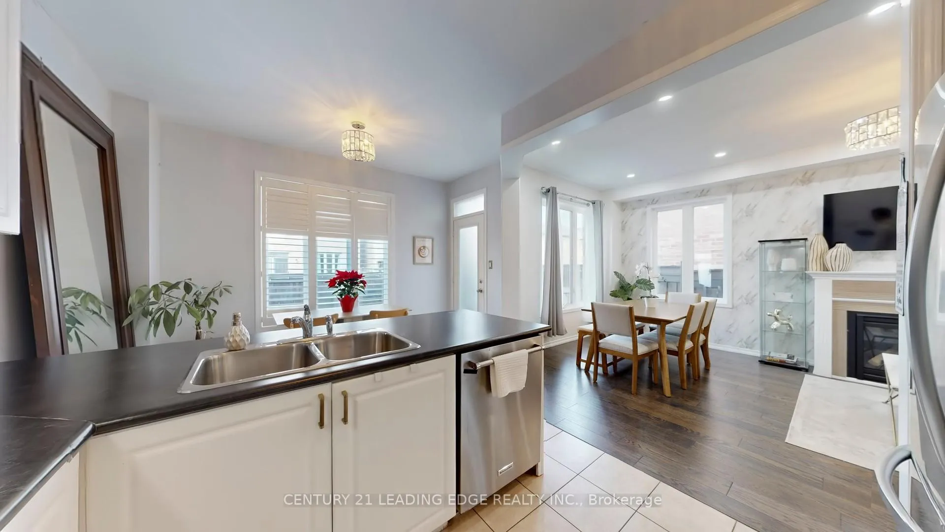 Photo 15 of 1574 Edgecroft Drive, Pickering, Duffin Heights — HOMEH
