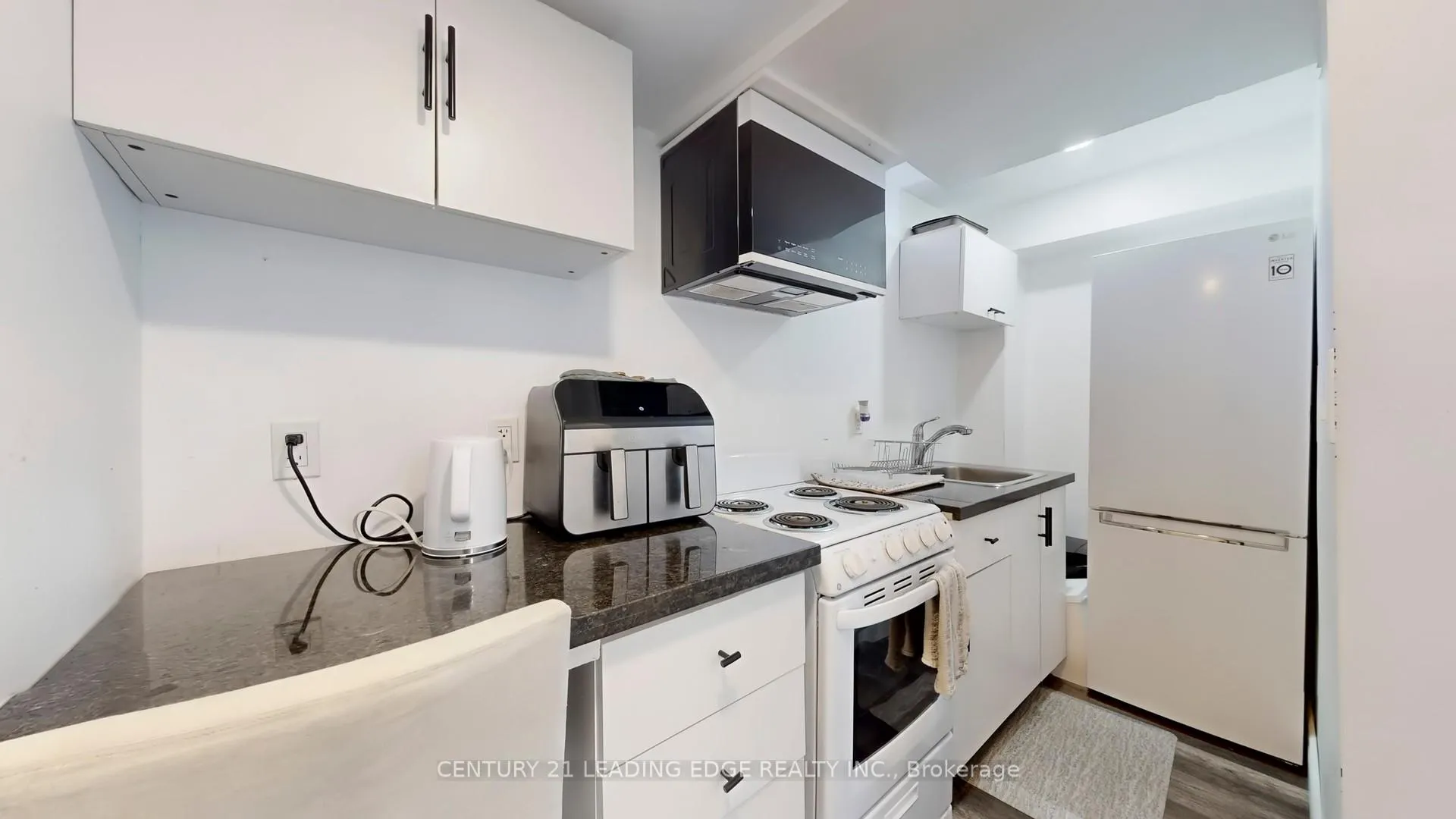 Photo 30 of 1574 Edgecroft Drive, Pickering, Duffin Heights — HOMEH