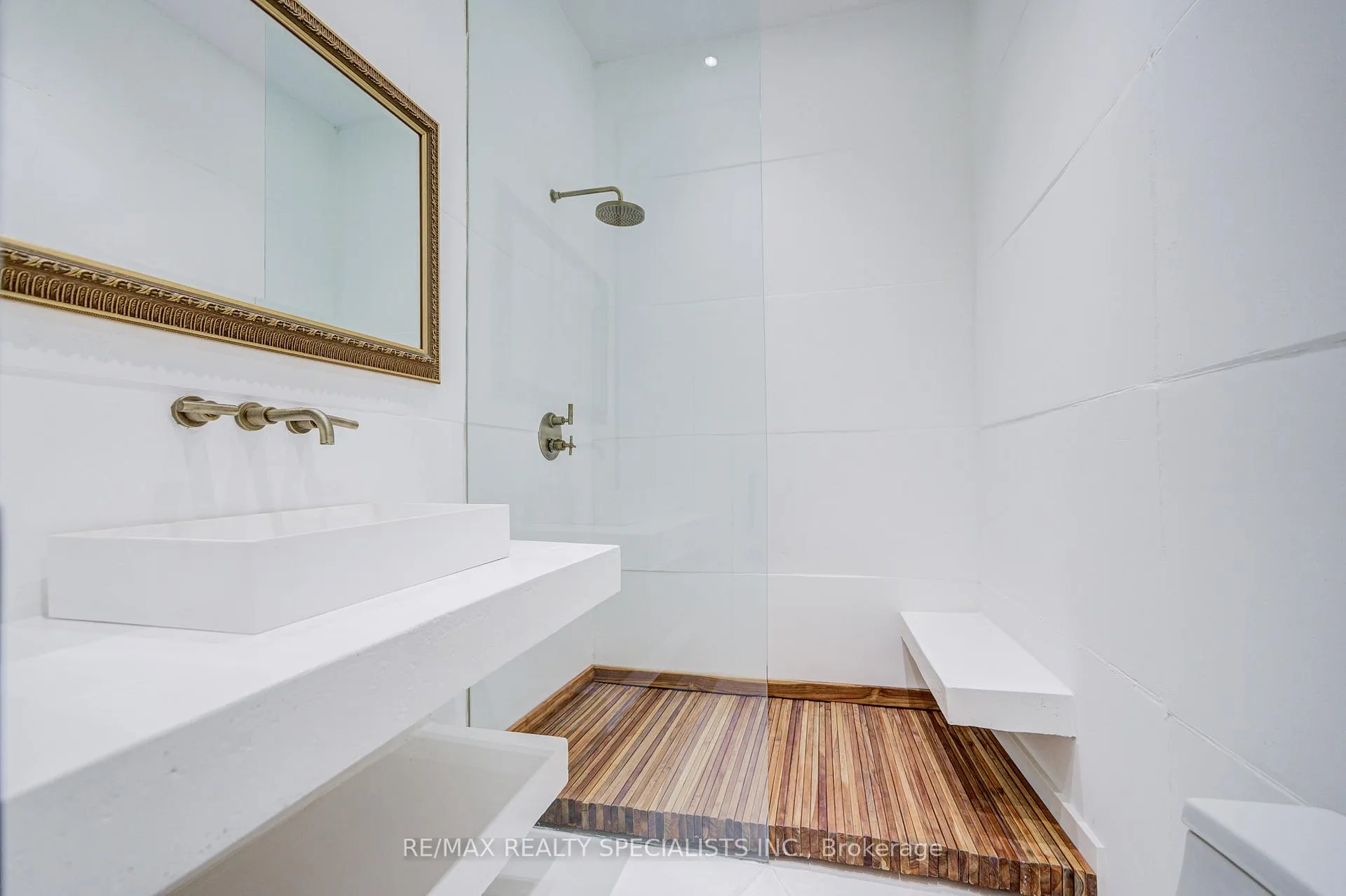 Photo 21 of 10 Saunders Avenue, Toronto, Roncesvalles — HOMEH
