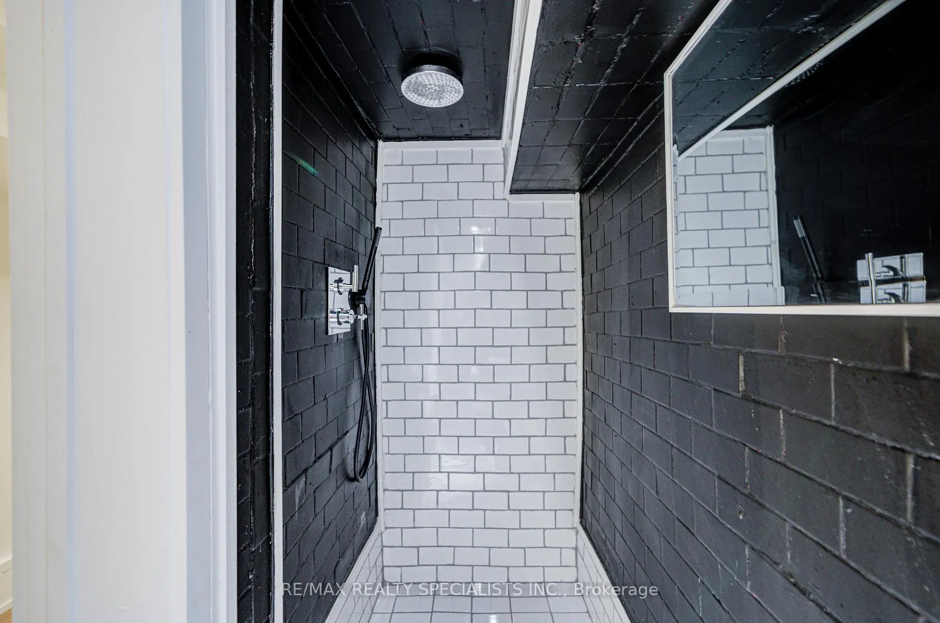 Photo 34 of 10 Saunders Avenue, Toronto, Roncesvalles — HOMEH