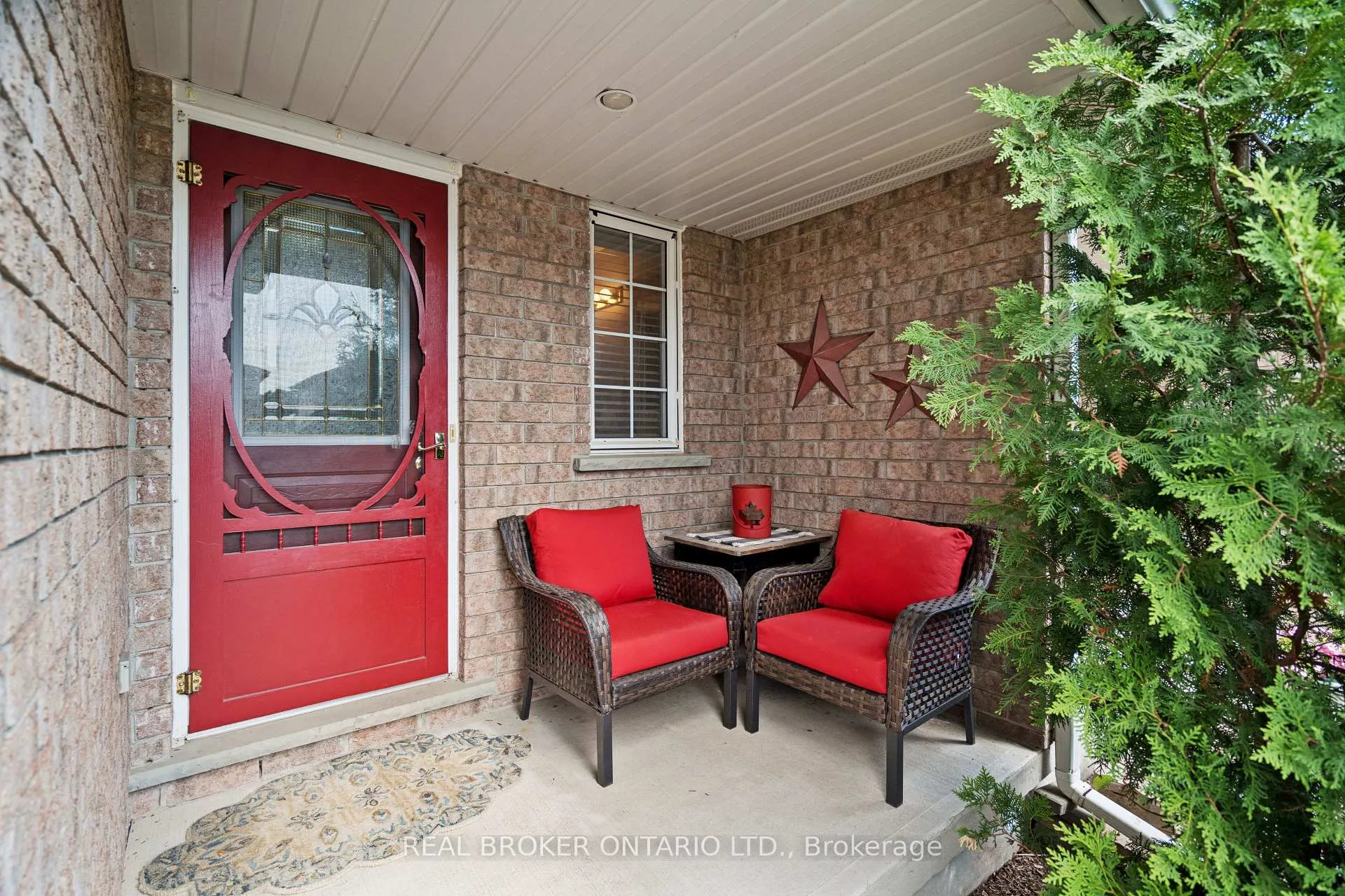 Photo 4 of 22 Sandcreek Lane, Guelph, Grange Road — HOMEH