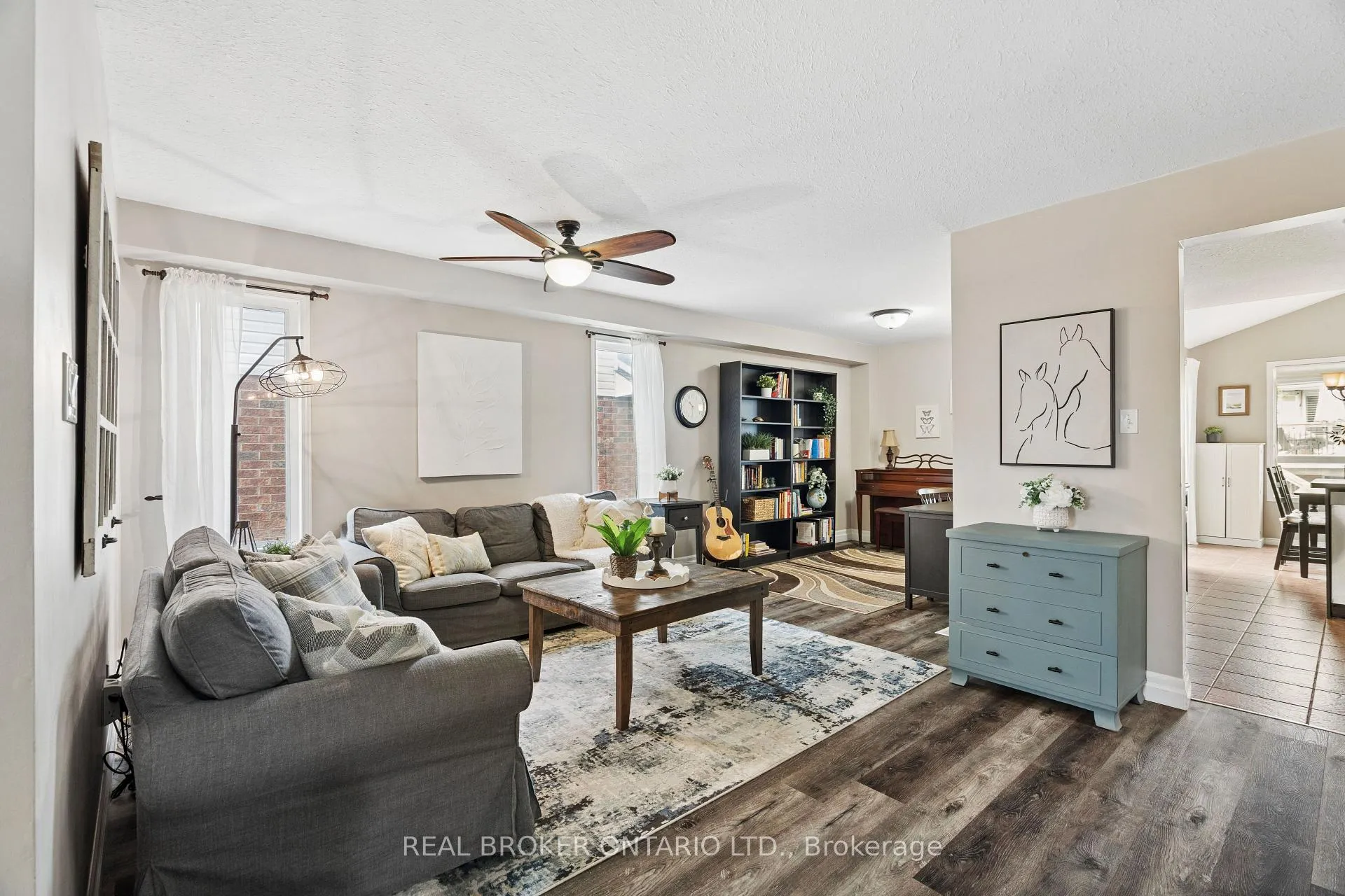 Photo 8 of 22 Sandcreek Lane, Guelph, Grange Road — HOMEH