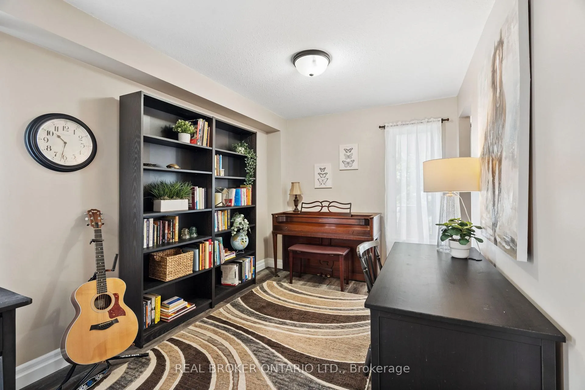 Photo 11 of 22 Sandcreek Lane, Guelph, Grange Road — HOMEH