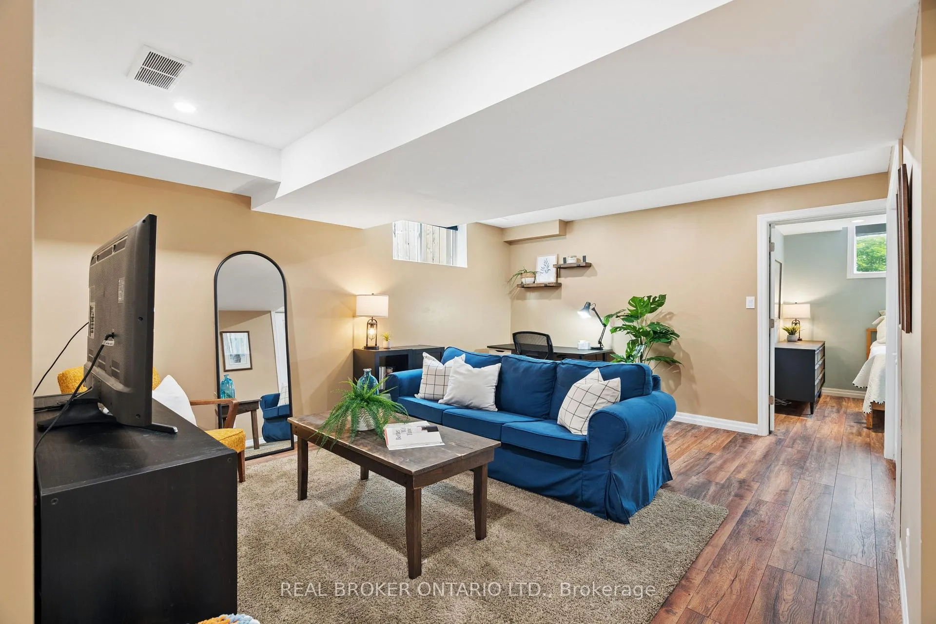 Photo 32 of 22 Sandcreek Lane, Guelph, Grange Road — HOMEH