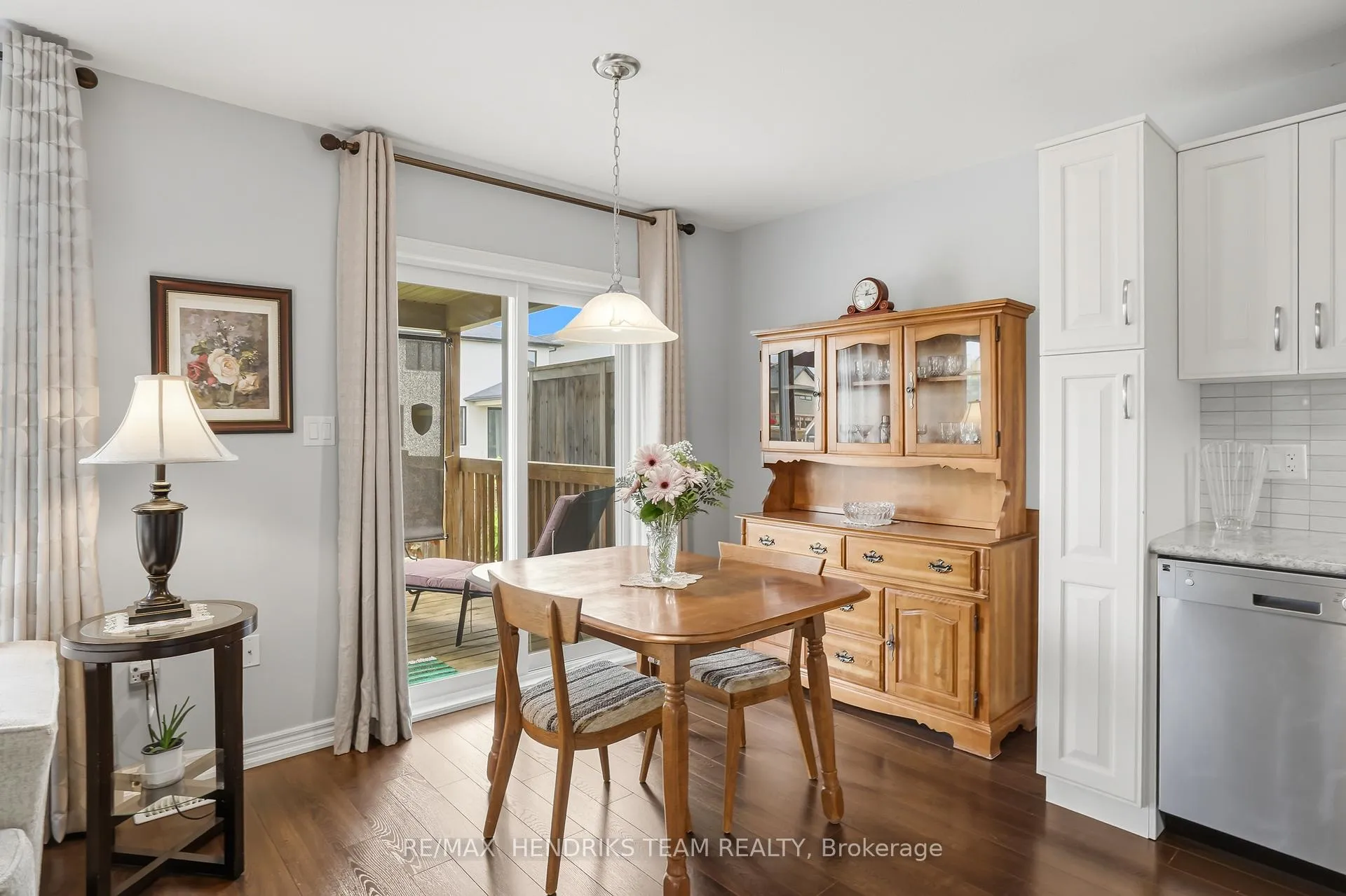 Photo 11 of 6346 Shapton Crescent, Niagara Falls, Forestview — HOMEH
