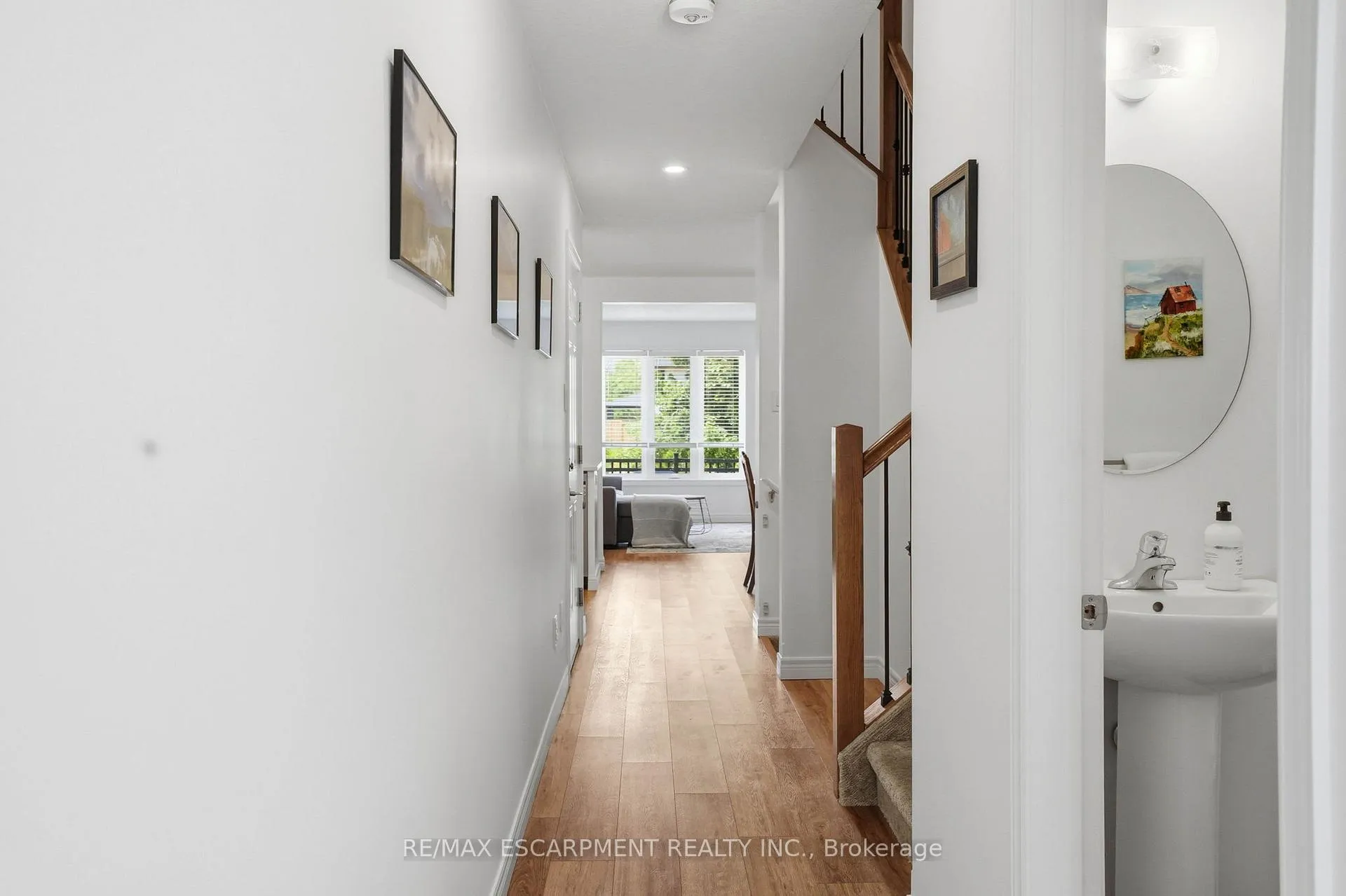Photo 5 of Unit 2, 29 Schuyler Street, Brant, Paris — HOMEH