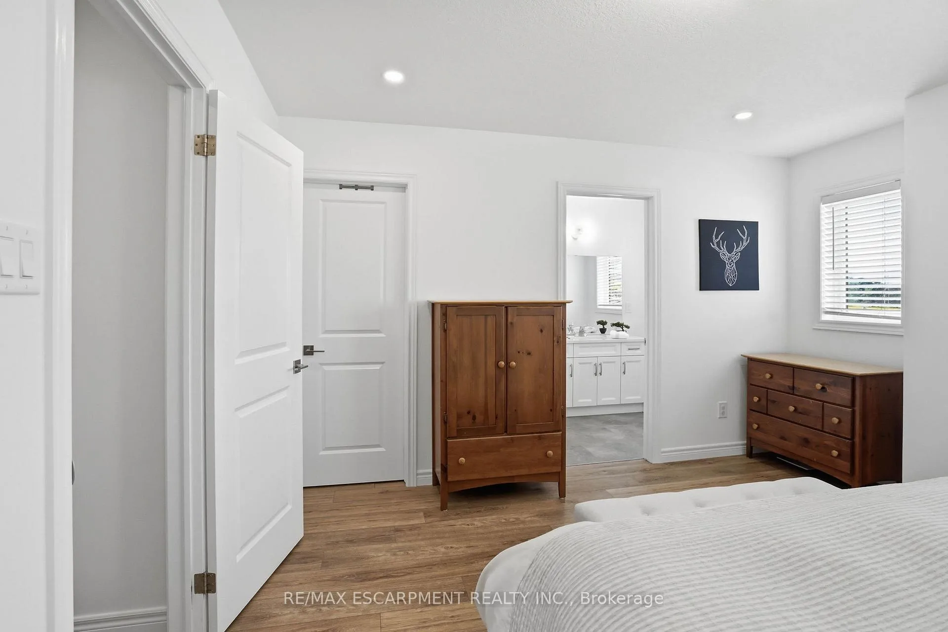 Photo 20 of Unit 2, 29 Schuyler Street, Brant, Paris — HOMEH