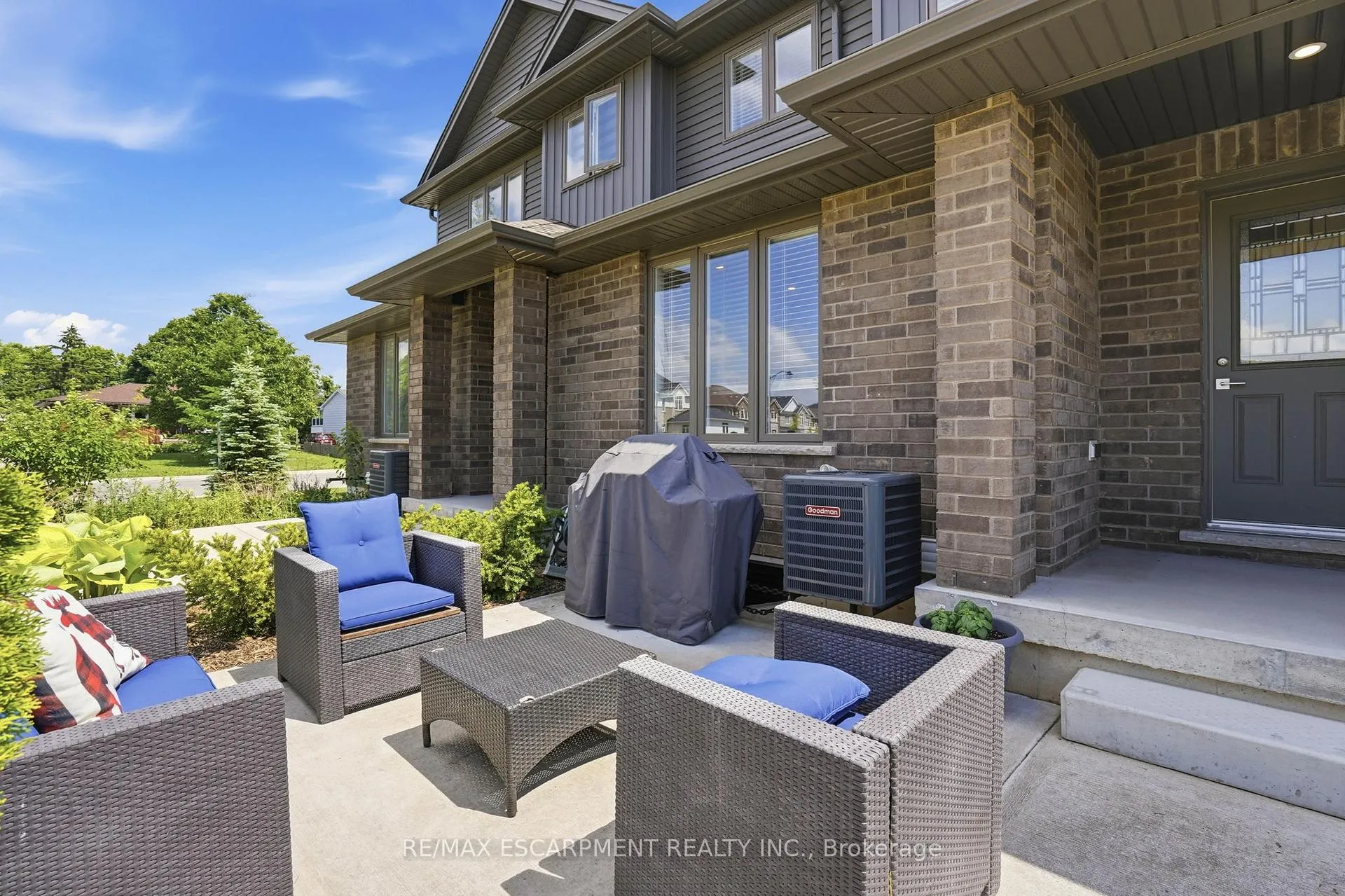 Photo 36 of Unit 2, 29 Schuyler Street, Brant, Paris — HOMEH