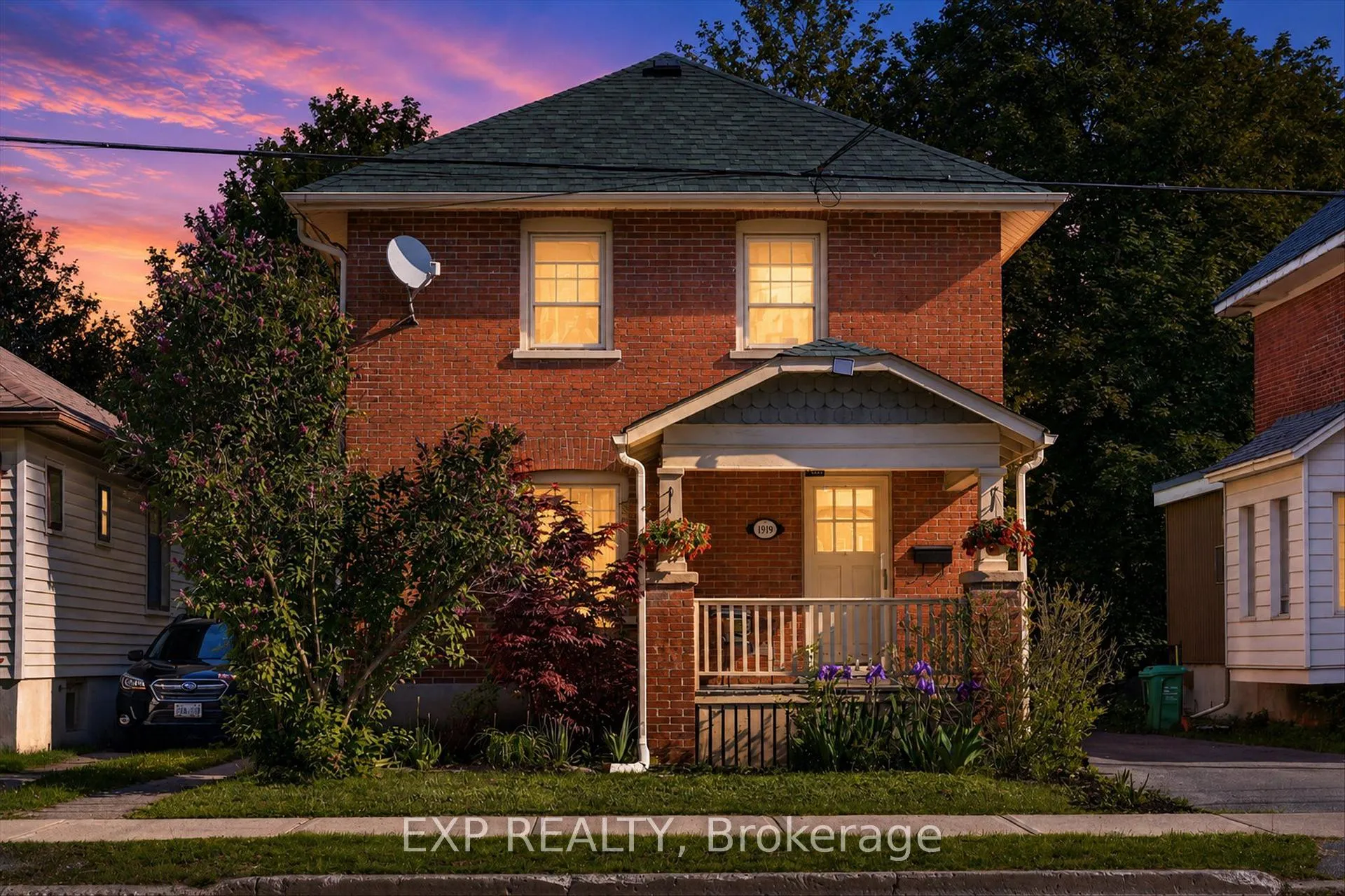 Photo 1 of 498 Mcdonnel Street, Peterborough, Town Ward 3 — HOMEH