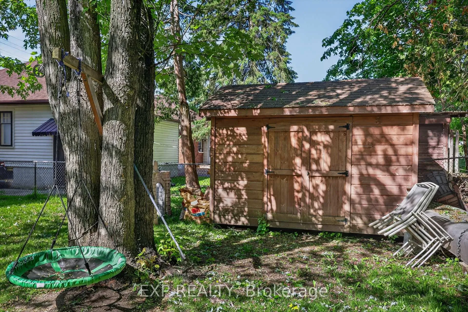 Photo 36 of 498 Mcdonnel Street, Peterborough, Town Ward 3 — HOMEH