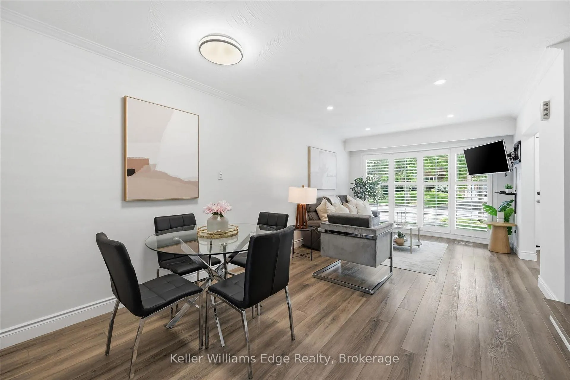 Photo 7 of 4493 Bennett Road, Burlington, Shoreacres — HOMEH