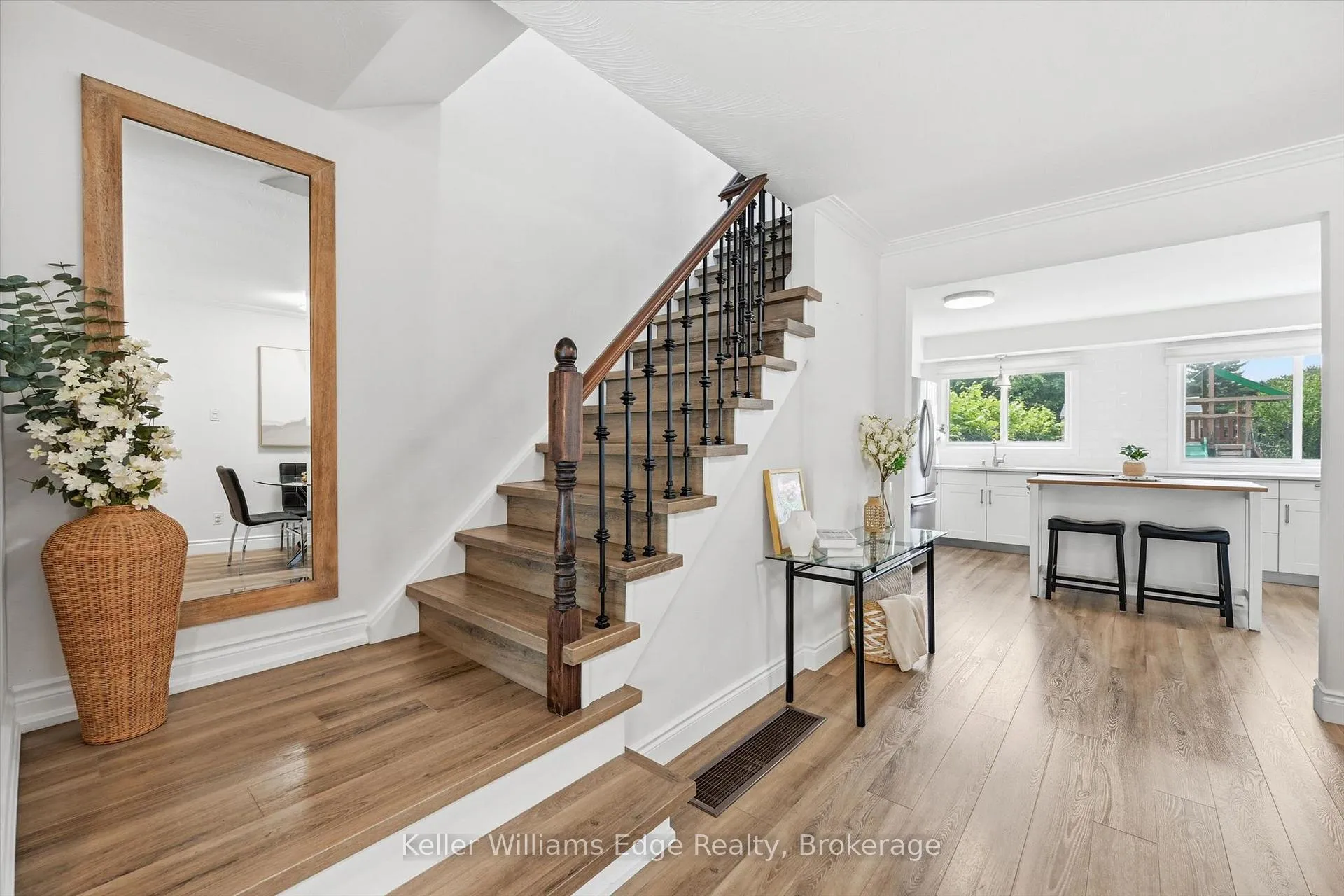 Photo 15 of 4493 Bennett Road, Burlington, Shoreacres — HOMEH