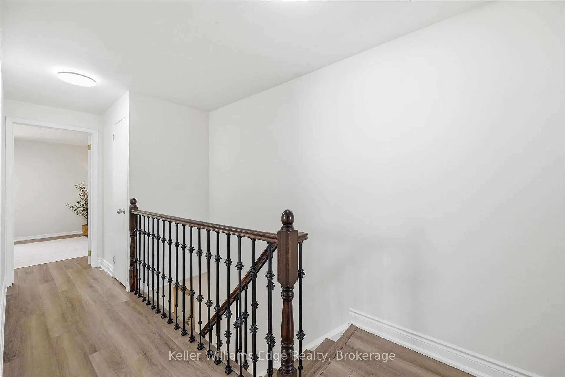 Photo 16 of 4493 Bennett Road, Burlington, Shoreacres — HOMEH