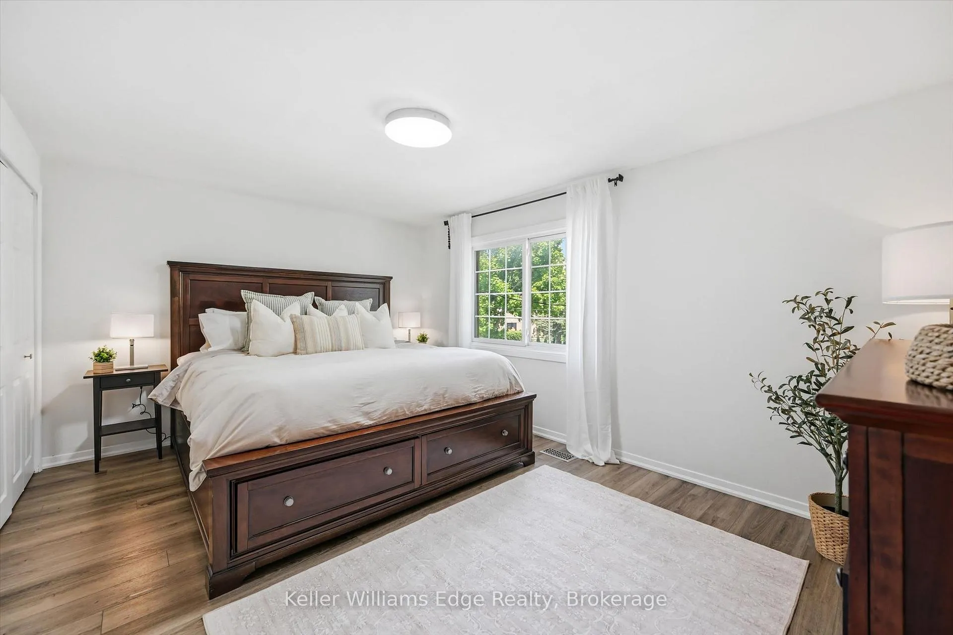 Photo 22 of 4493 Bennett Road, Burlington, Shoreacres — HOMEH