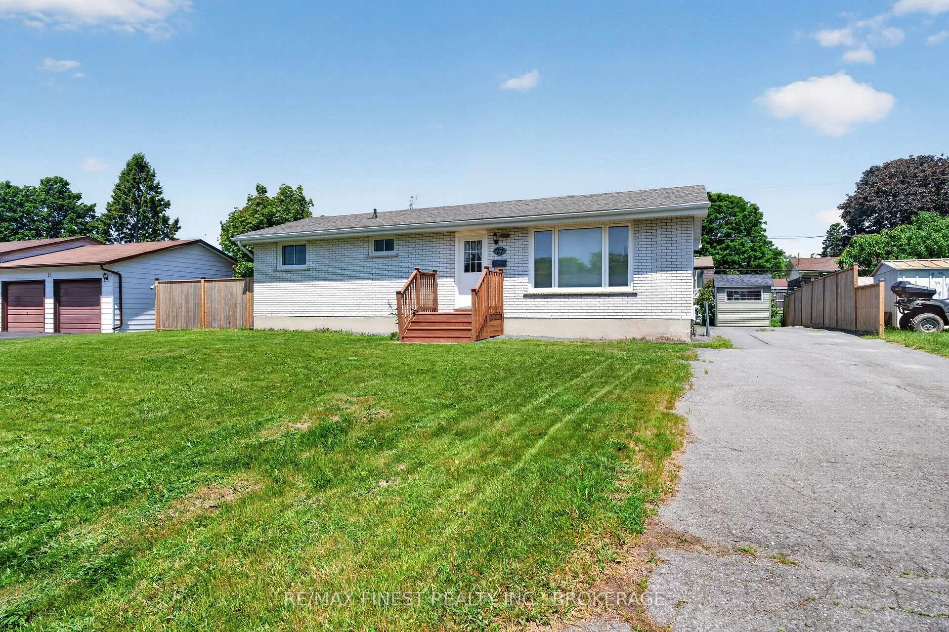 Photo 2 of 27 Asbury Road, Loyalist, Amherstview — HOMEH