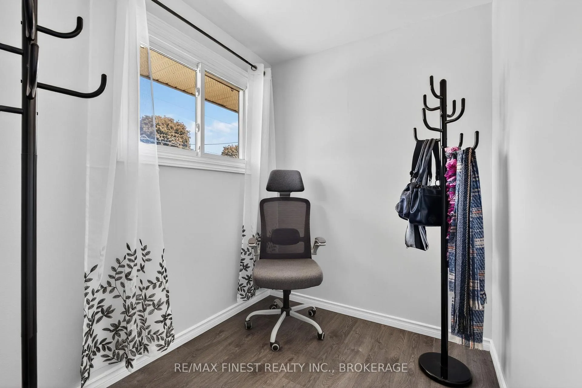 Photo 17 of 27 Asbury Road, Loyalist, Amherstview — HOMEH
