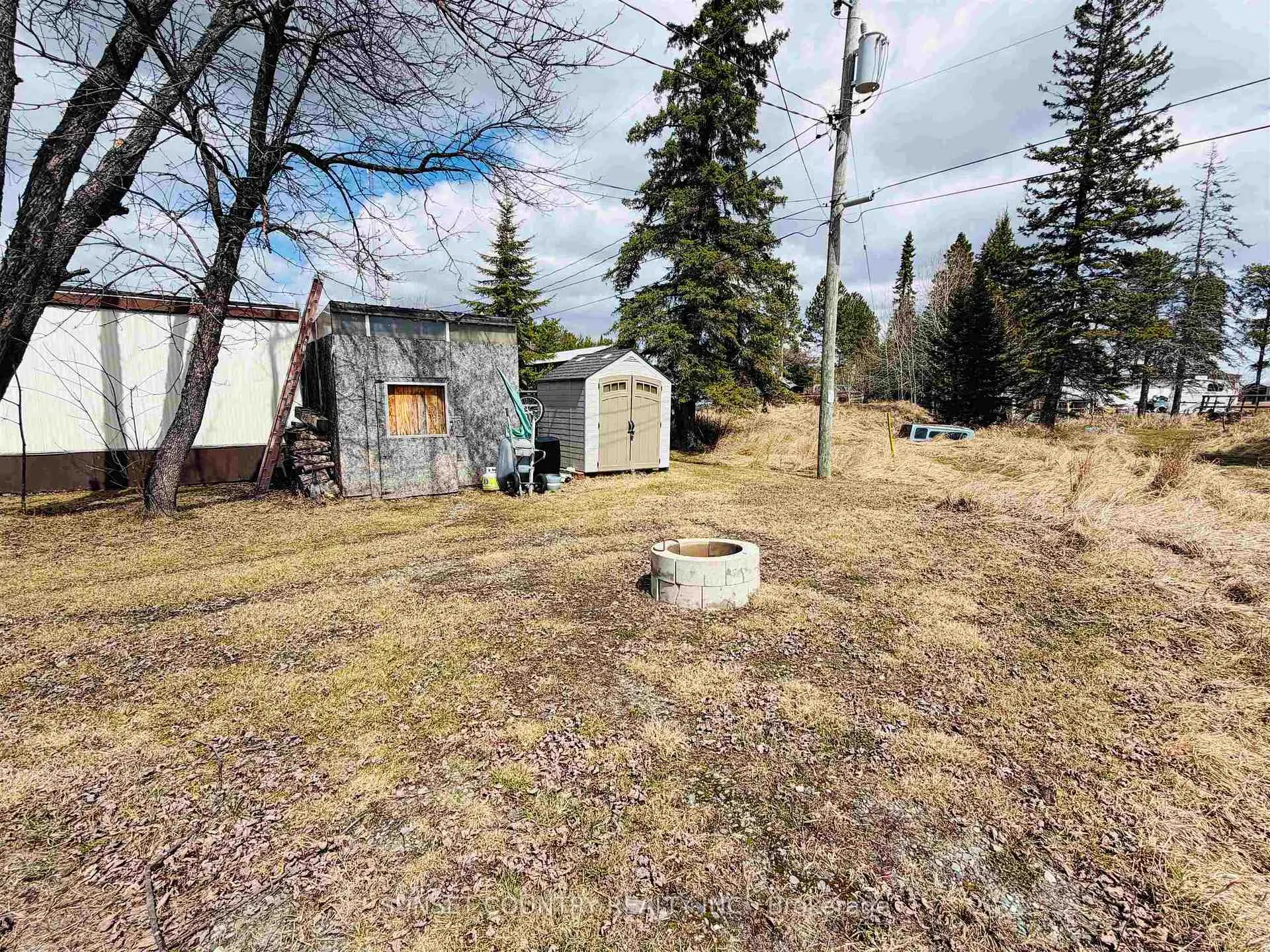 Photo 4 of 75-16740 17 W, Kenora Remote Area, Oxdrift — HOMEH