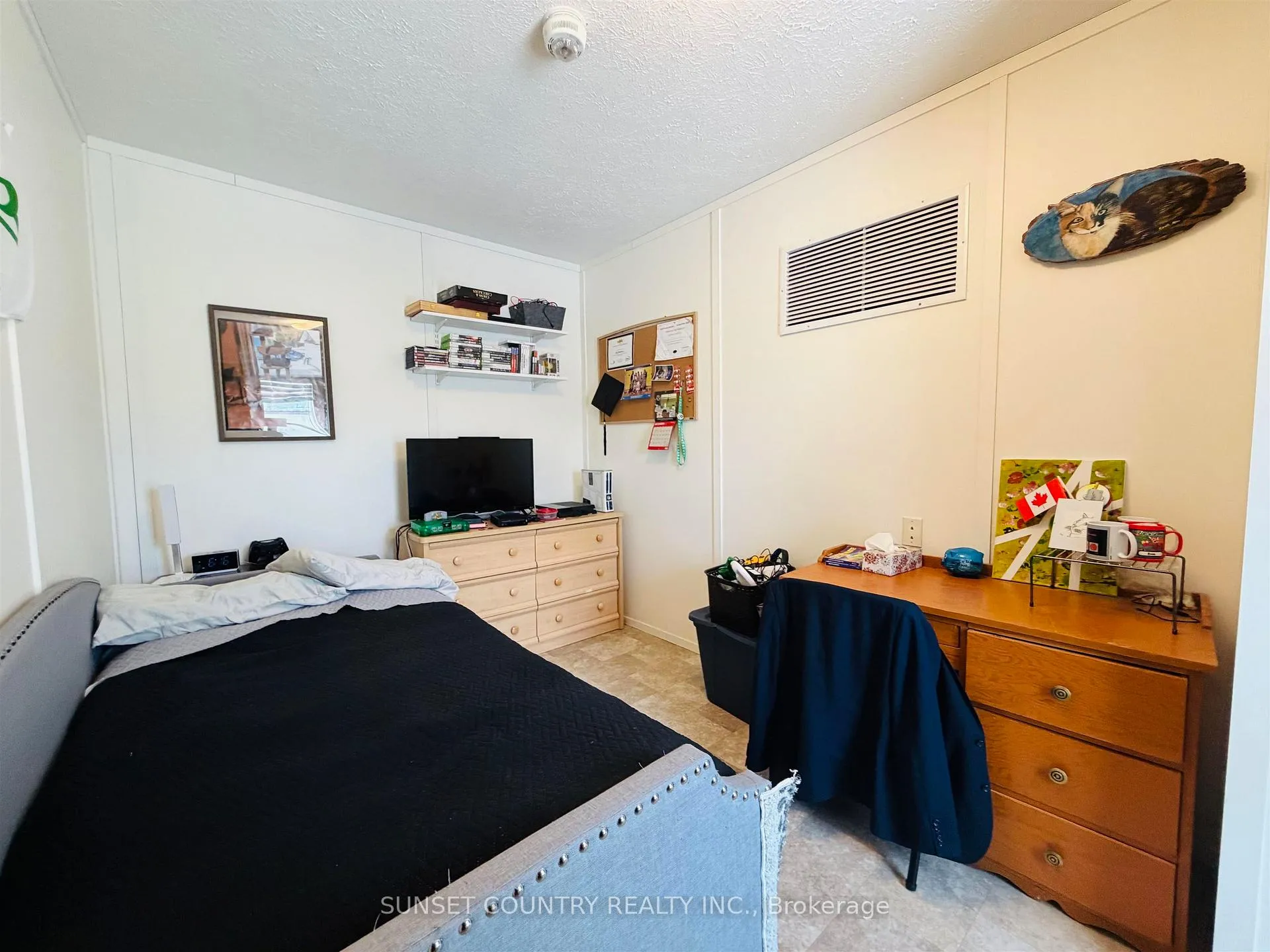 Photo 18 of 75-16740 17 W, Kenora Remote Area, Oxdrift — HOMEH