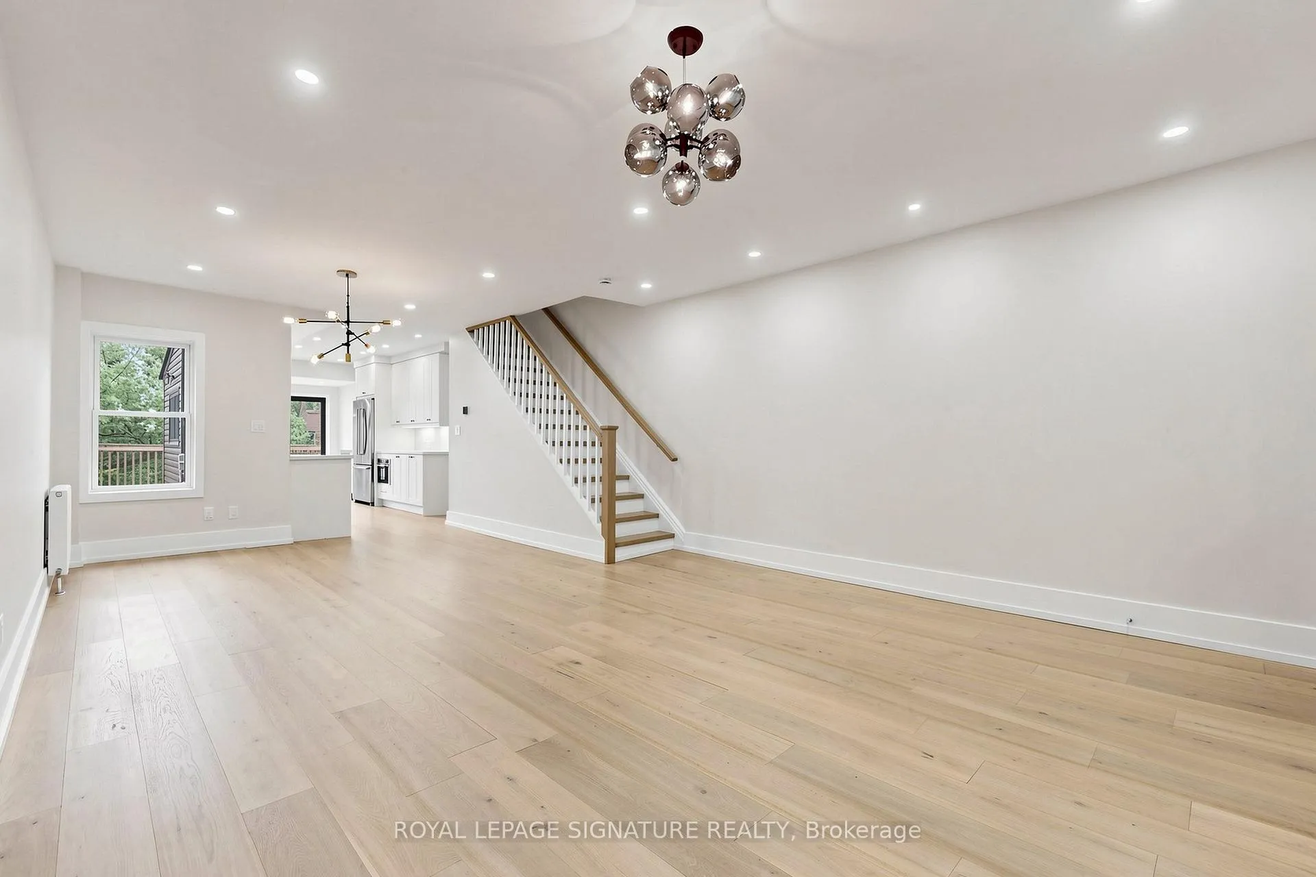 Photo 9 of 57 Spruce Hill Road, Toronto, The Beaches — HOMEH