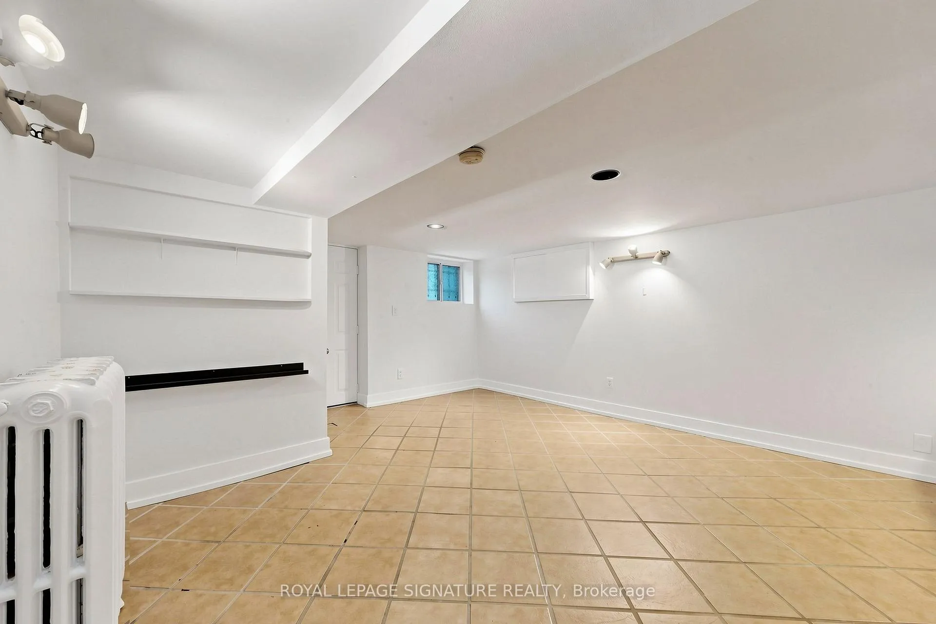Photo 35 of 57 Spruce Hill Road, Toronto, The Beaches — HOMEH