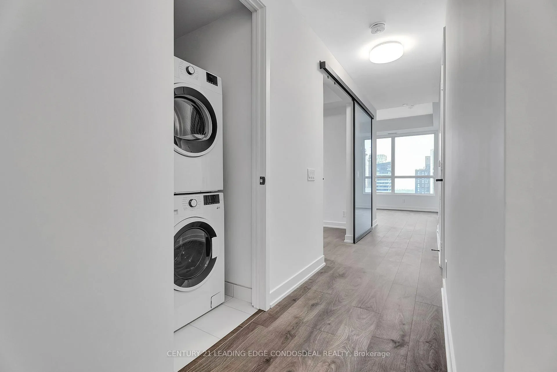 Photo 4 of Unit 4506, 108 Peter Street, Toronto, Waterfront Communities — HOMEH