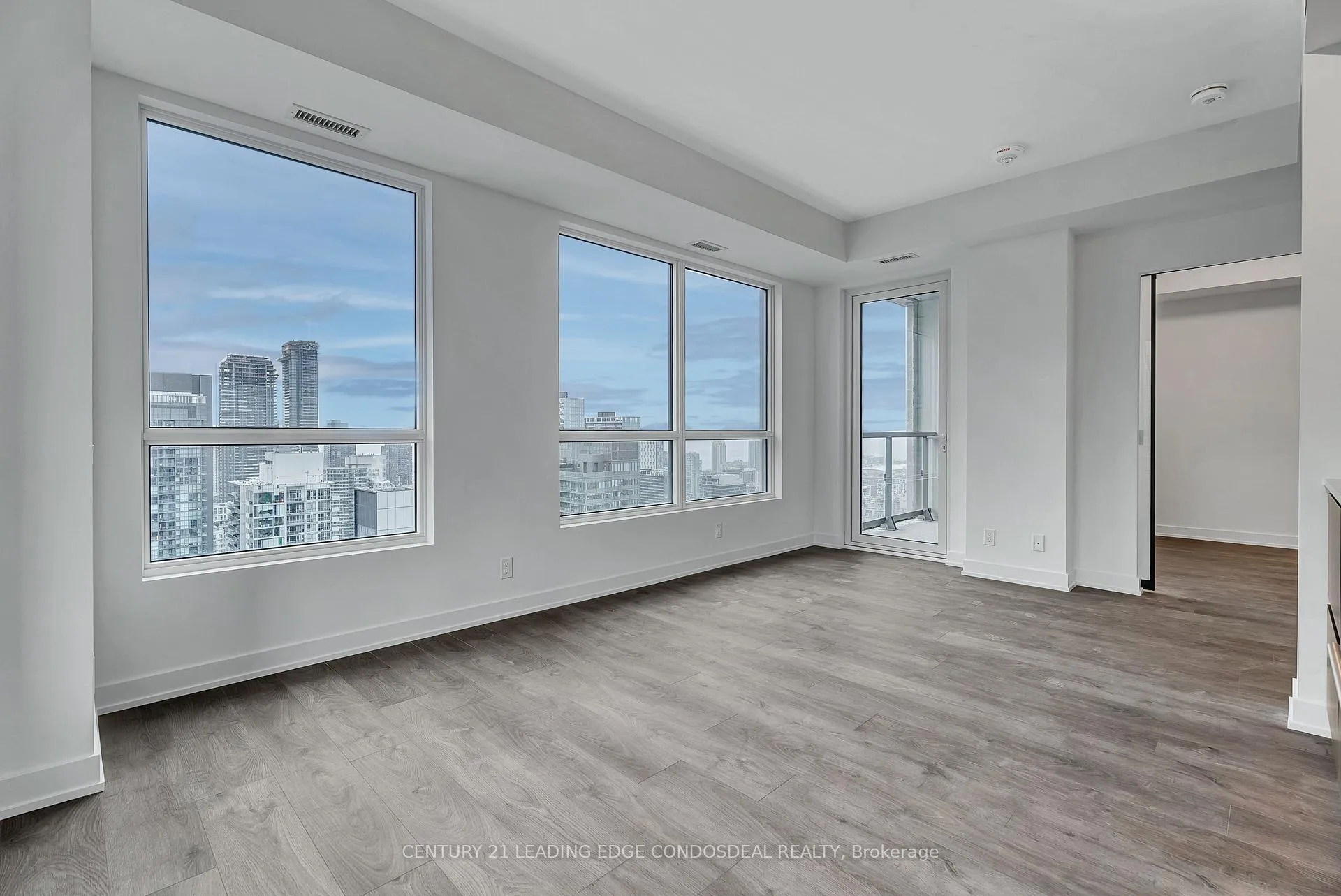 Photo 7 of Unit 4506, 108 Peter Street, Toronto, Waterfront Communities — HOMEH
