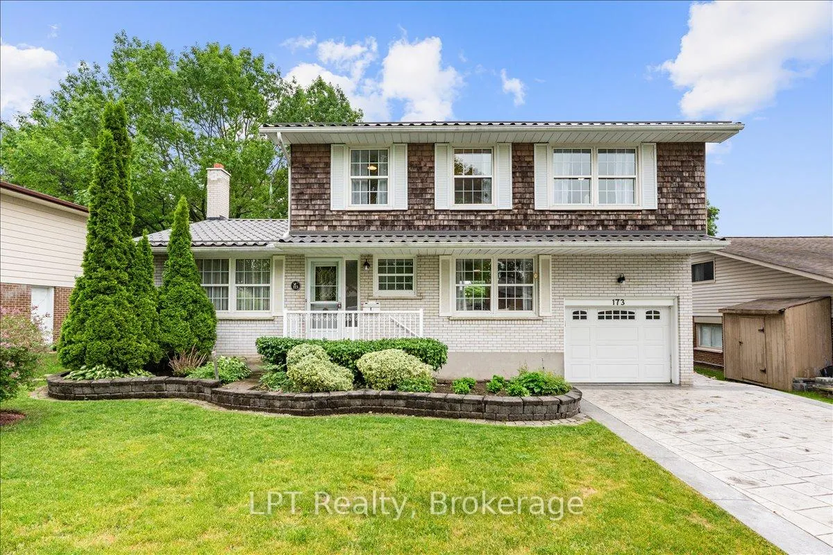 Photo 2 of 173 Switzer Drive, Oshawa, Centennial — HOMEH