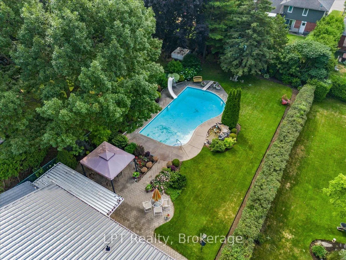 Photo 50 of 173 Switzer Drive, Oshawa, Centennial — HOMEH