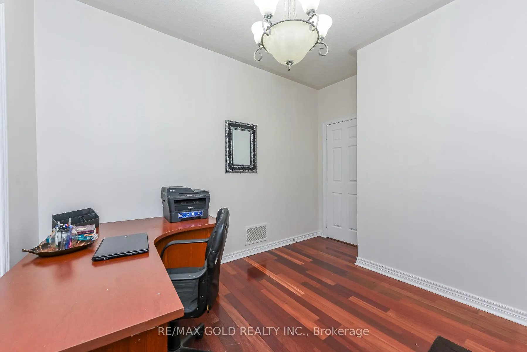 Photo 7 of 71 Gallview Lane, Brampton, Bram East — HOMEH