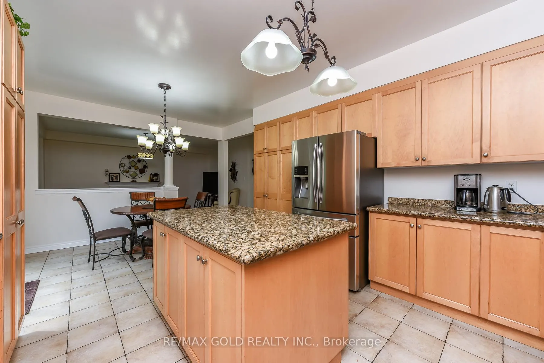 Photo 11 of 71 Gallview Lane, Brampton, Bram East — HOMEH