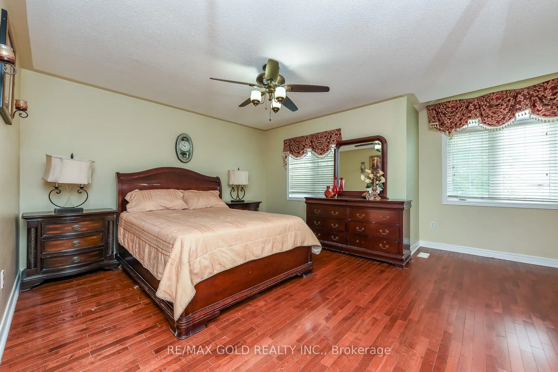 Photo 21 of 71 Gallview Lane, Brampton, Bram East — HOMEH
