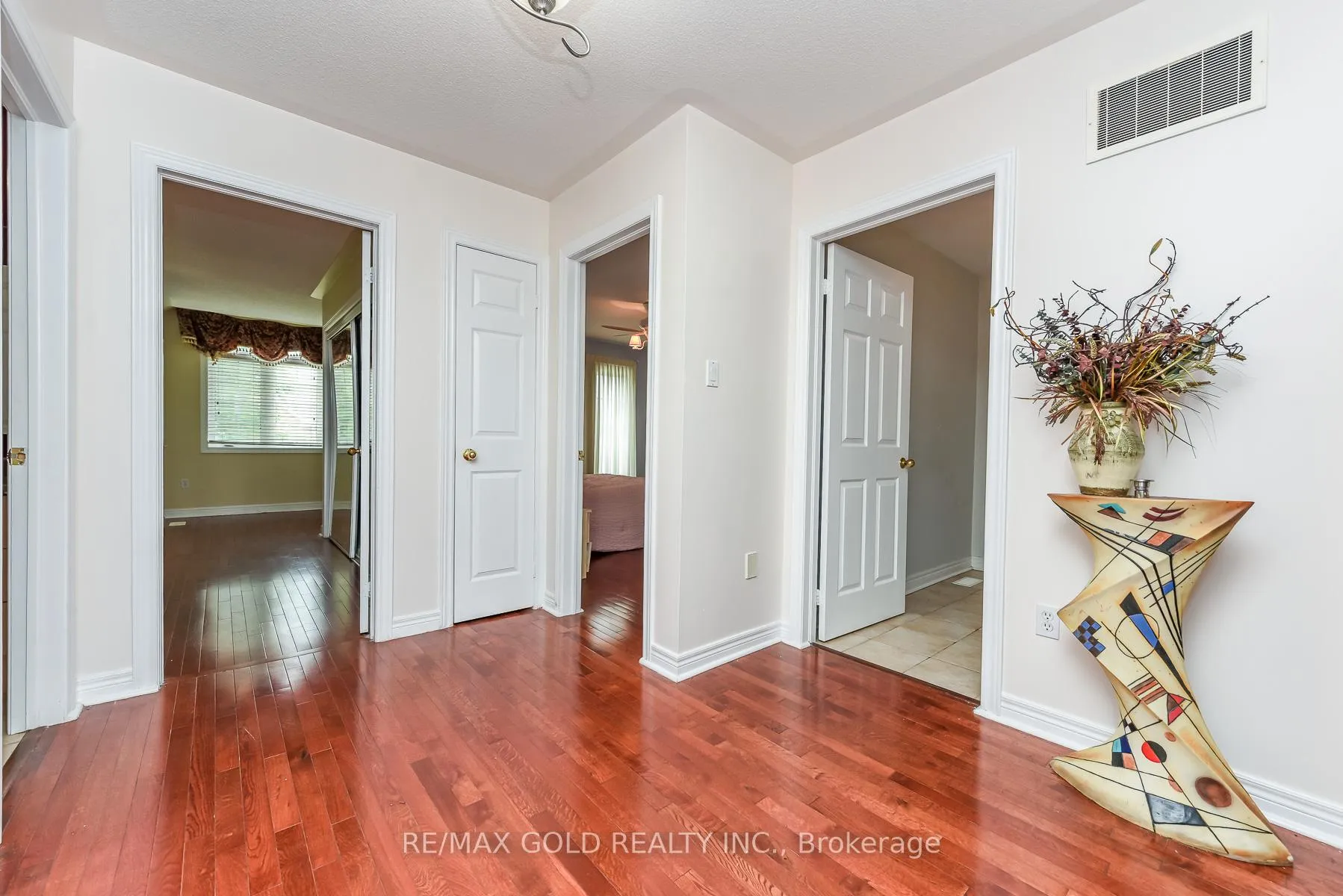 Photo 22 of 71 Gallview Lane, Brampton, Bram East — HOMEH