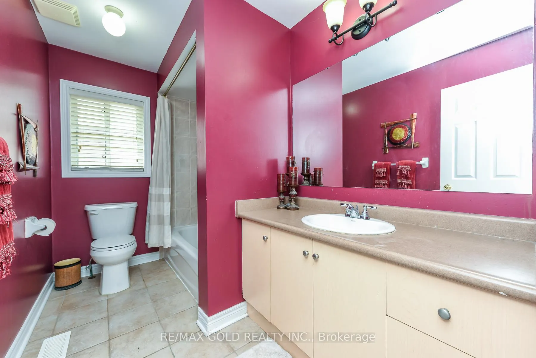 Photo 24 of 71 Gallview Lane, Brampton, Bram East — HOMEH