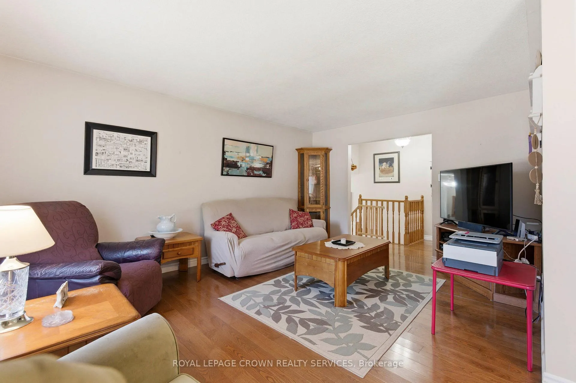 Photo 15 of 35 Barnicke Drive, Cambridge — HOMEH