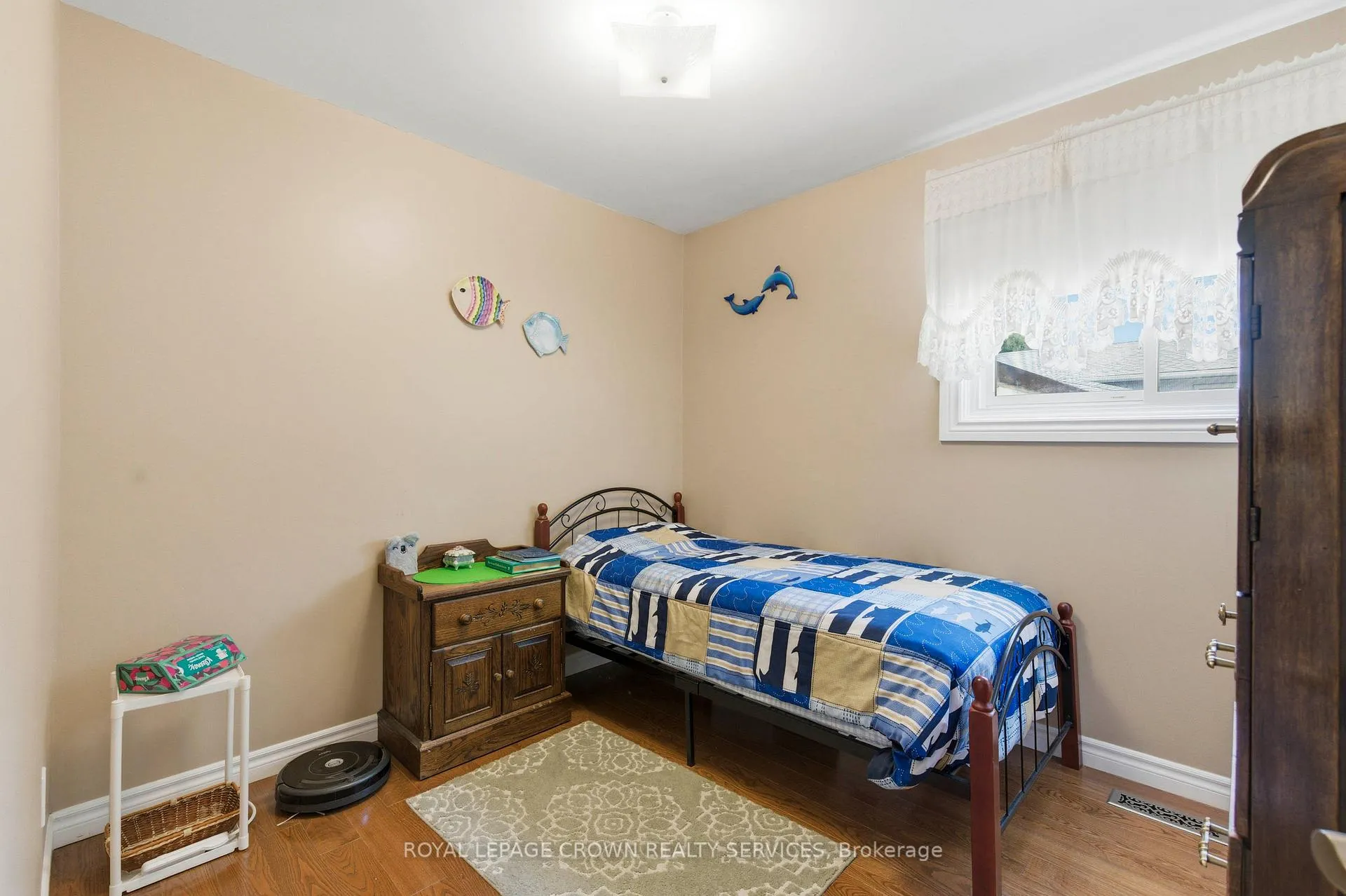 Photo 21 of 35 Barnicke Drive, Cambridge — HOMEH