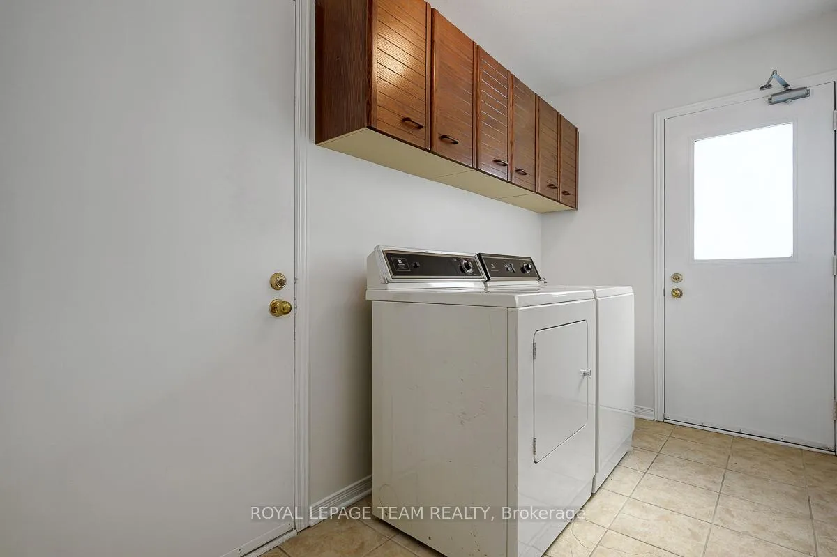 Photo 44 of 91 Dossetter Way, Ottawa, Hunt Club Park — HOMEH