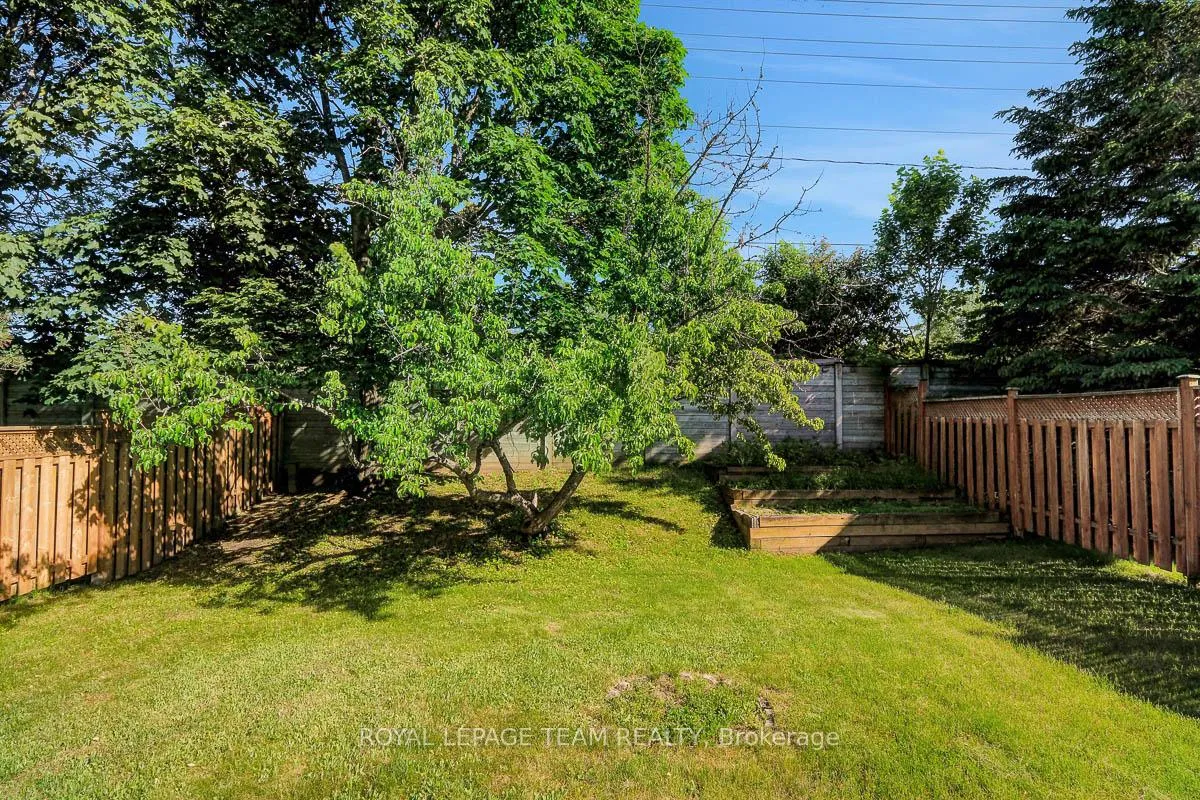 Photo 47 of 91 Dossetter Way, Ottawa, Hunt Club Park — HOMEH