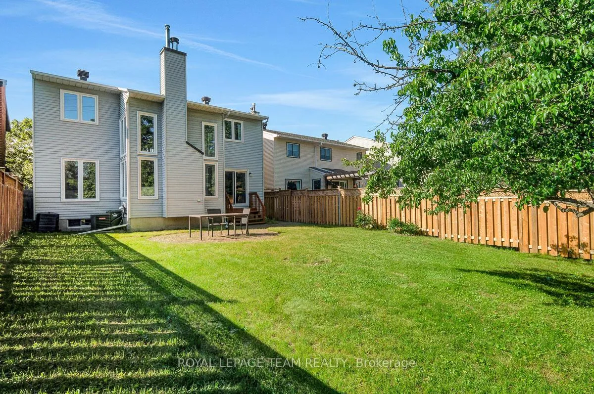 Photo 48 of 91 Dossetter Way, Ottawa, Hunt Club Park — HOMEH