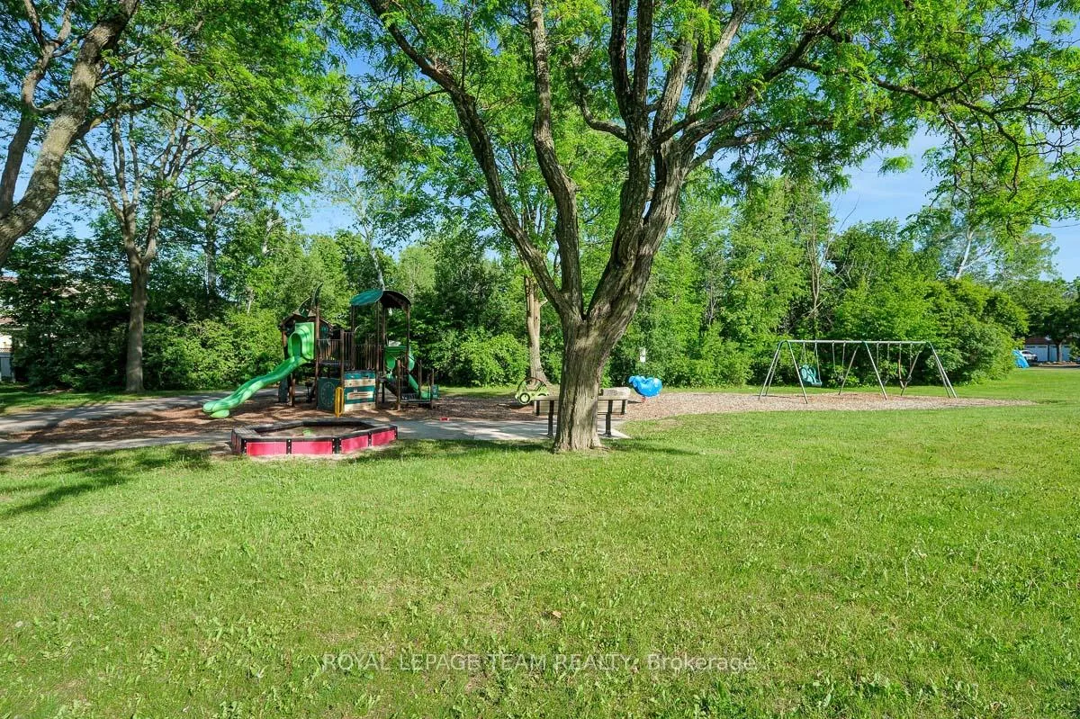 Photo 50 of 91 Dossetter Way, Ottawa, Hunt Club Park — HOMEH