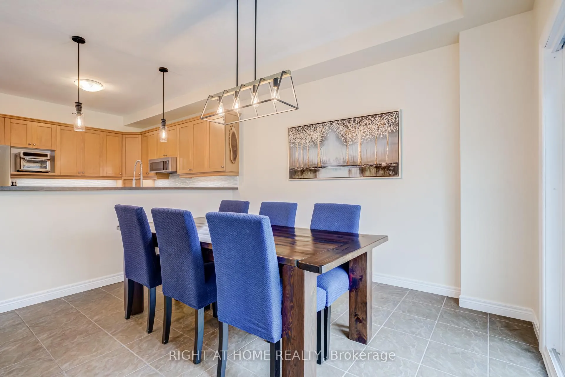 Photo 16 of 2334 Norland Drive, Burlington, Orchard — HOMEH