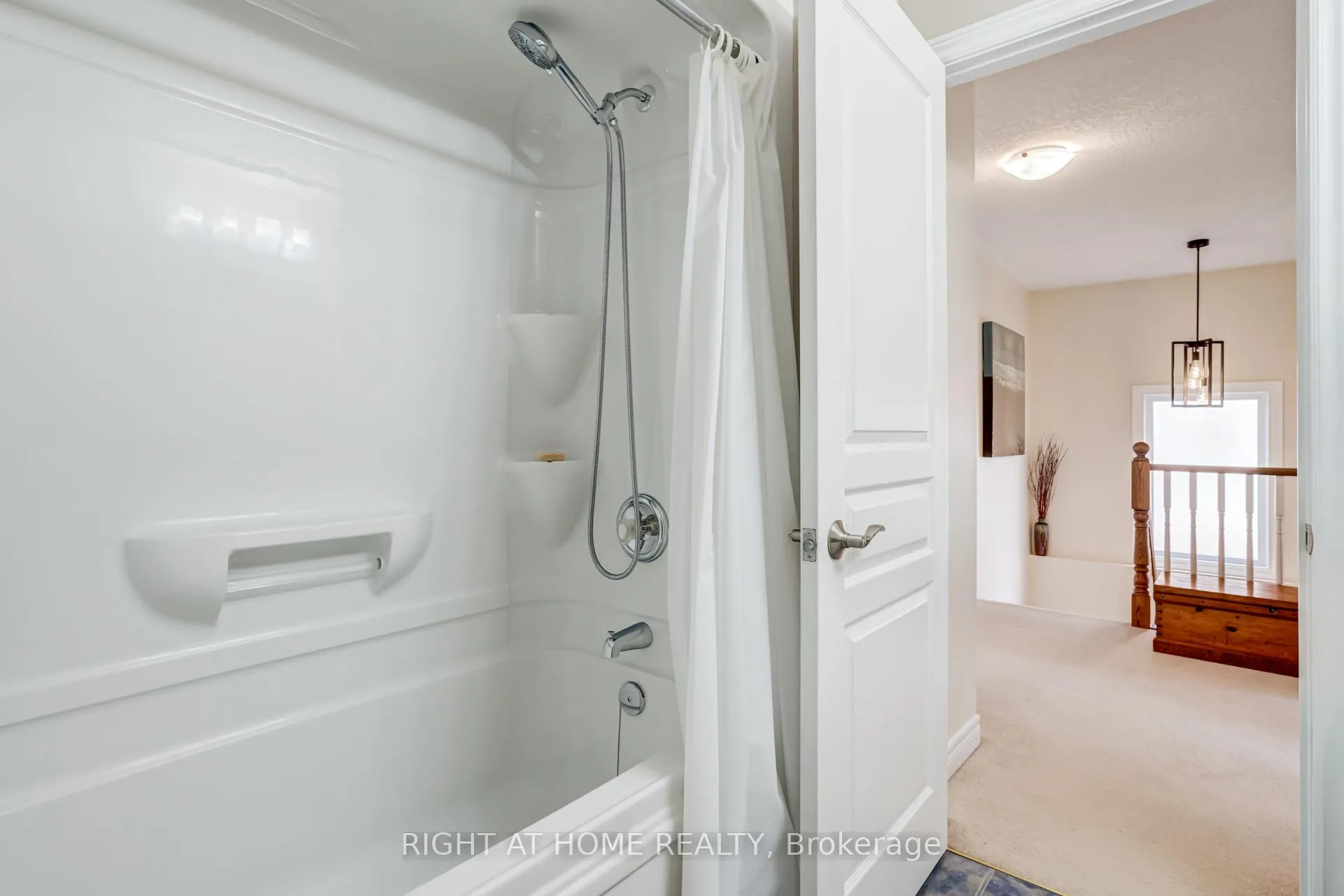 Photo 32 of 2334 Norland Drive, Burlington, Orchard — HOMEH